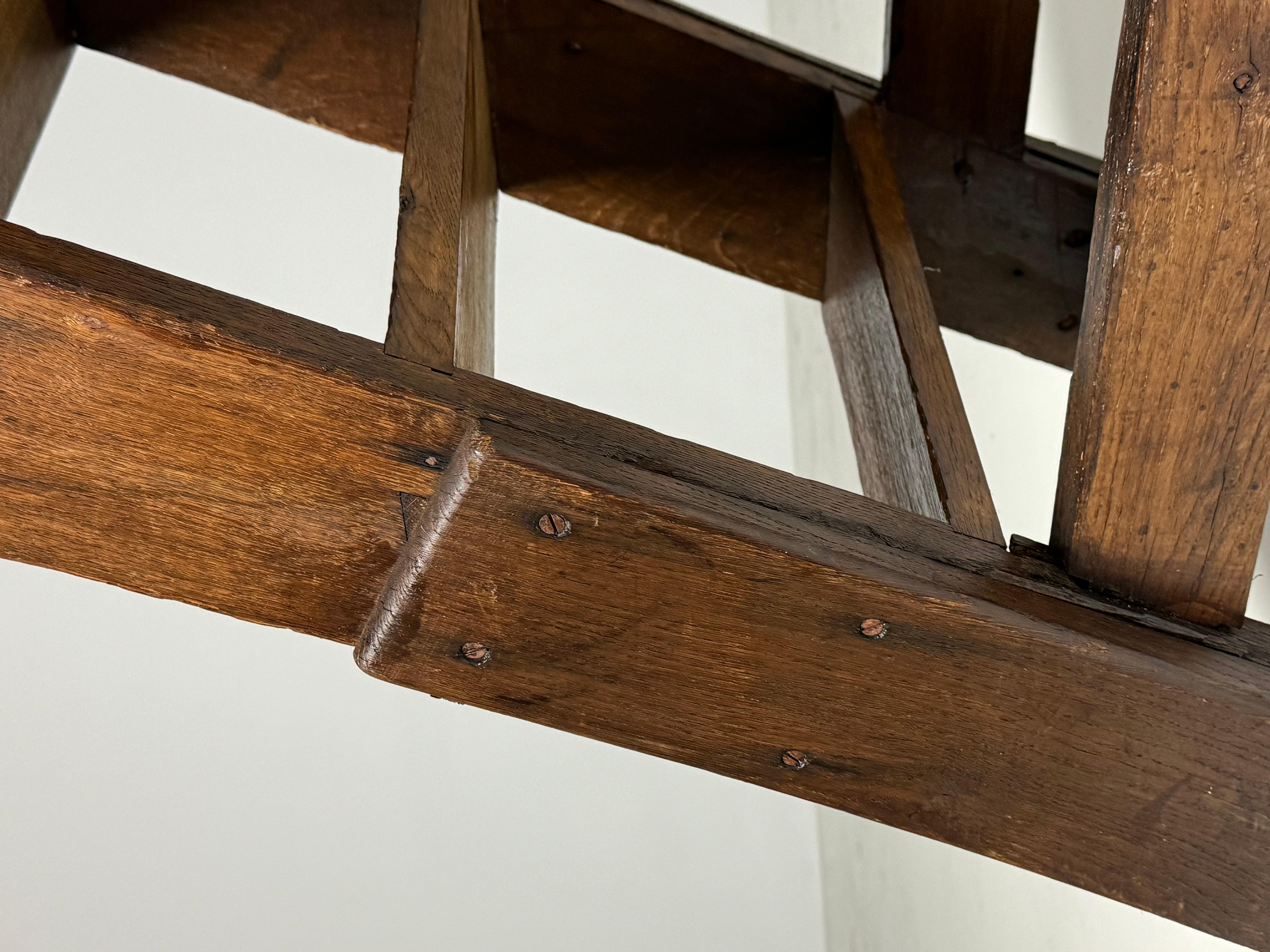 Escalier de bibliothèque en chêne en vente 10