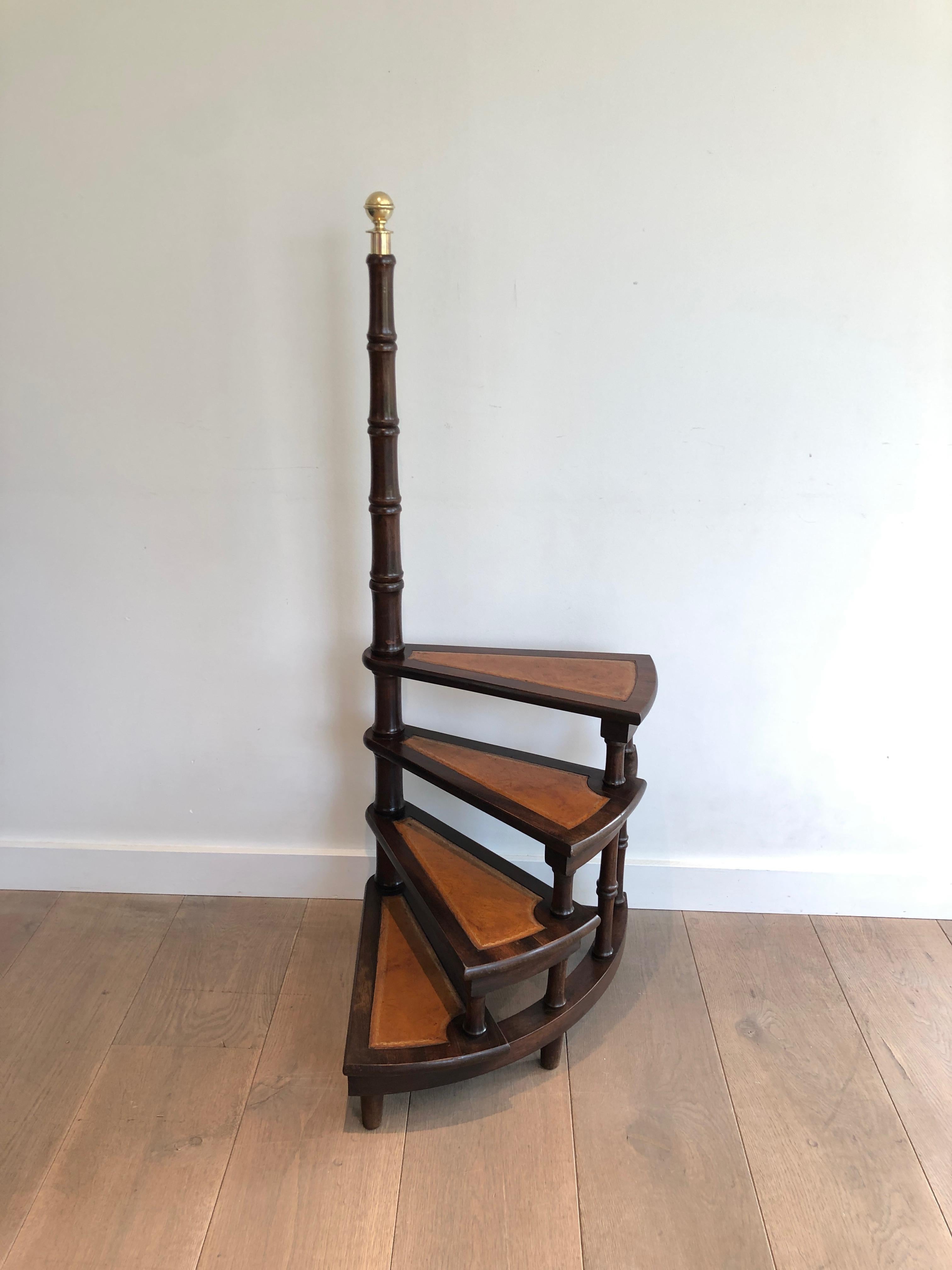 Library Stepladder in Wood, Leather and Brass For Sale 9