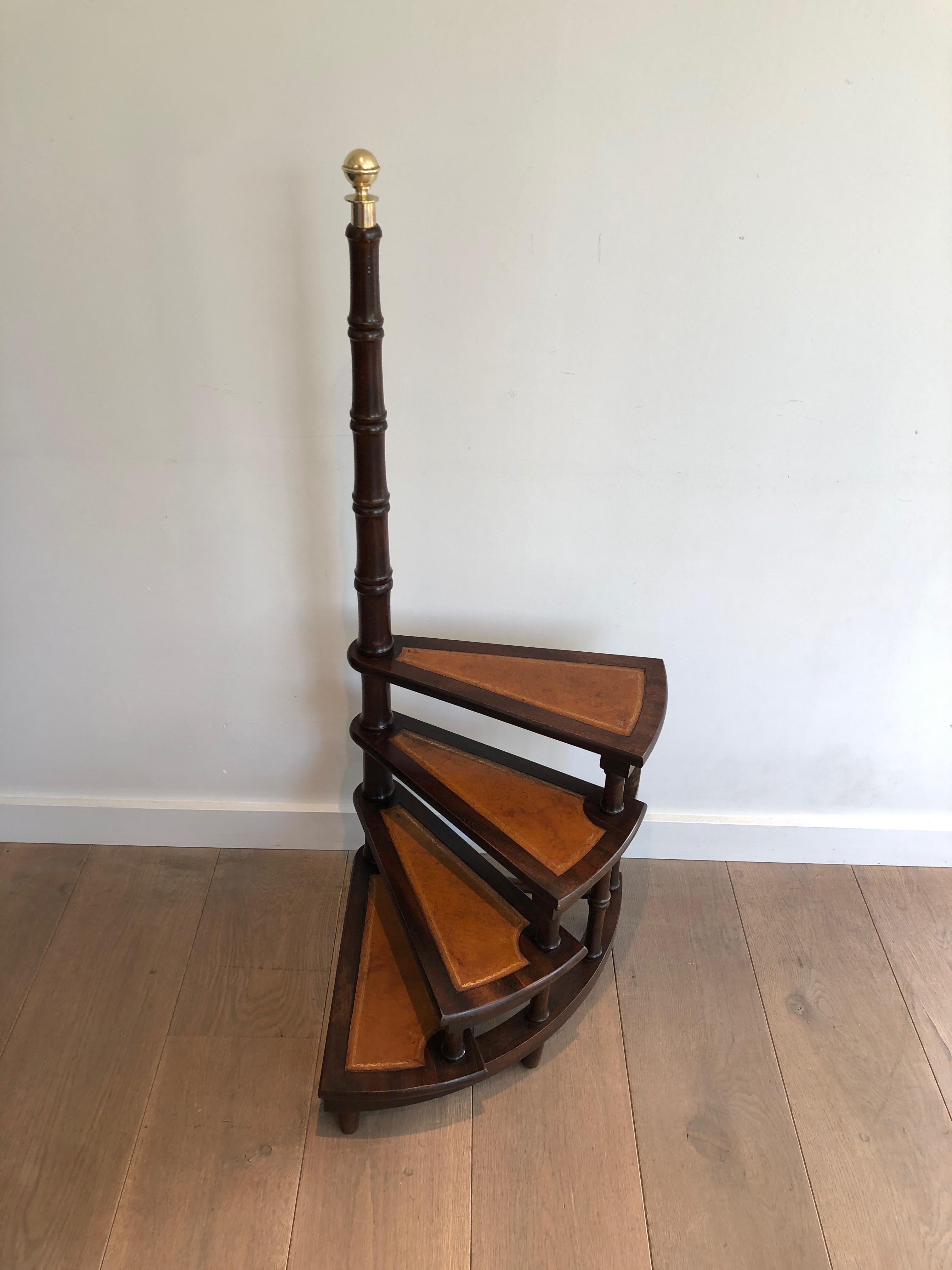 Library Stepladder in Wood, Leather and Brass For Sale 10