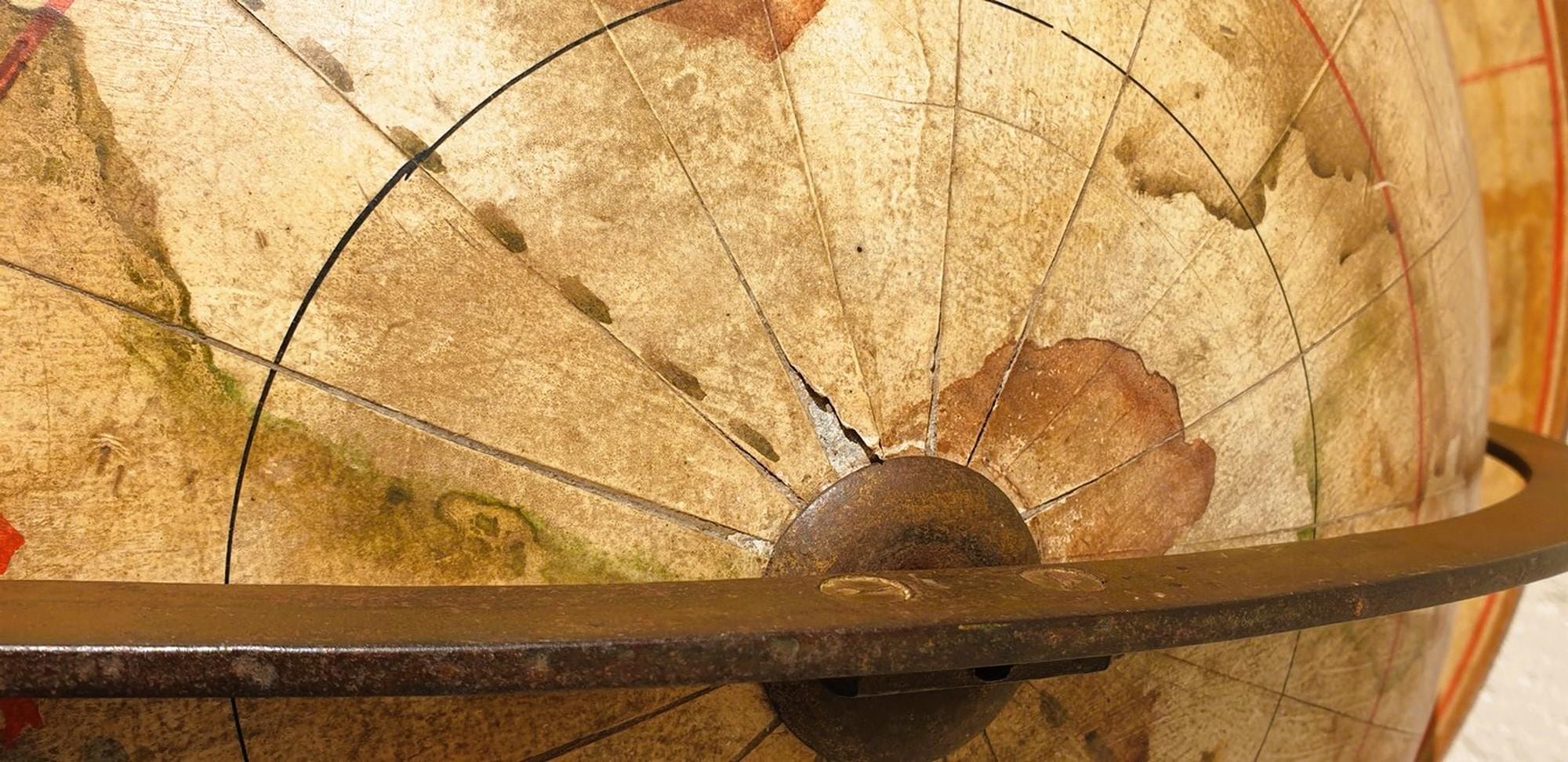 XIXe siècle Globe terrestre de bibliothèque sur Stand, fin 19e début 20e siècle en vente