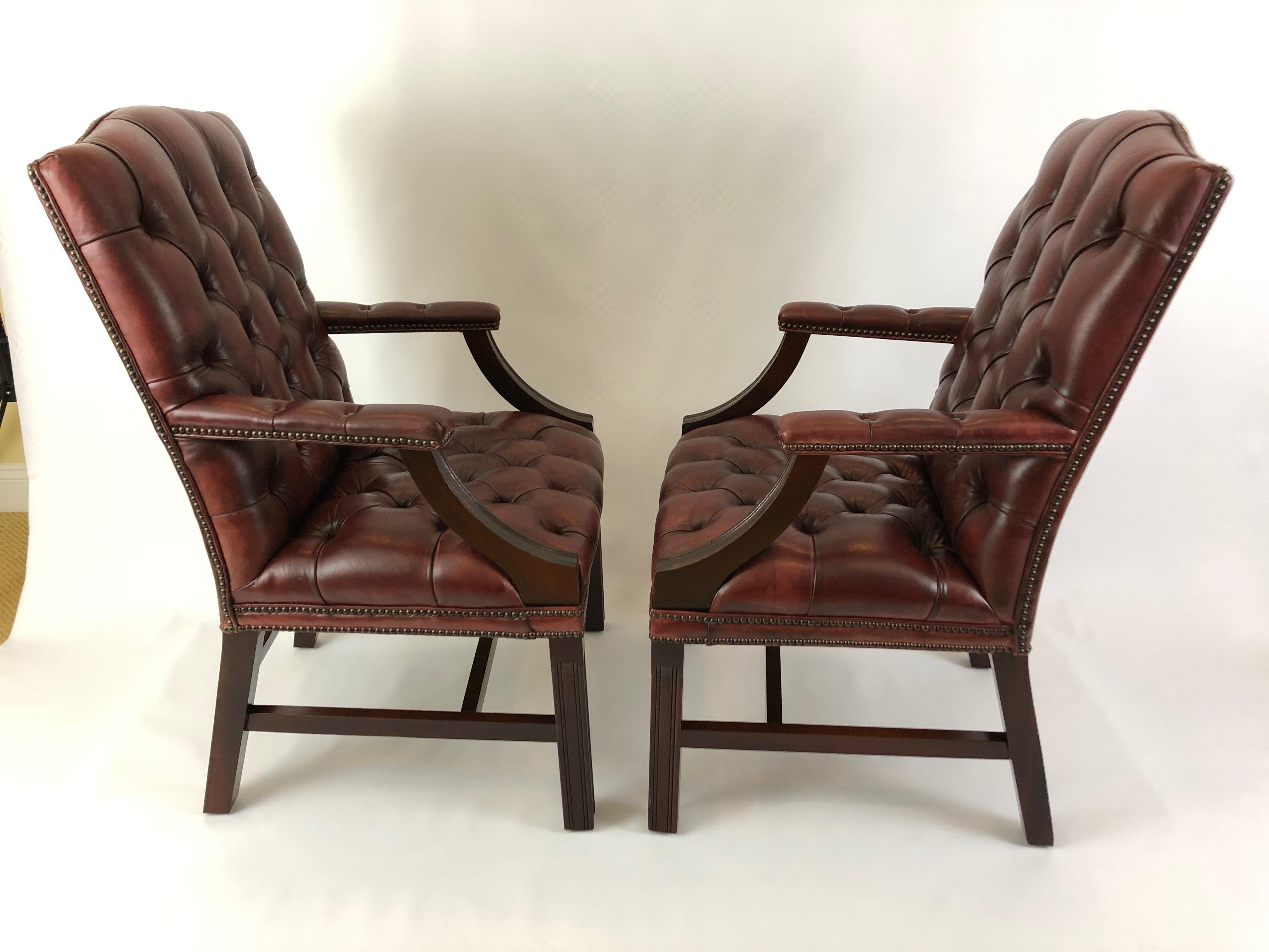 Libraryish Pair of Chesterfield Sumptuous Tufted Leather Armchairs In Excellent Condition In Hopewell, NJ