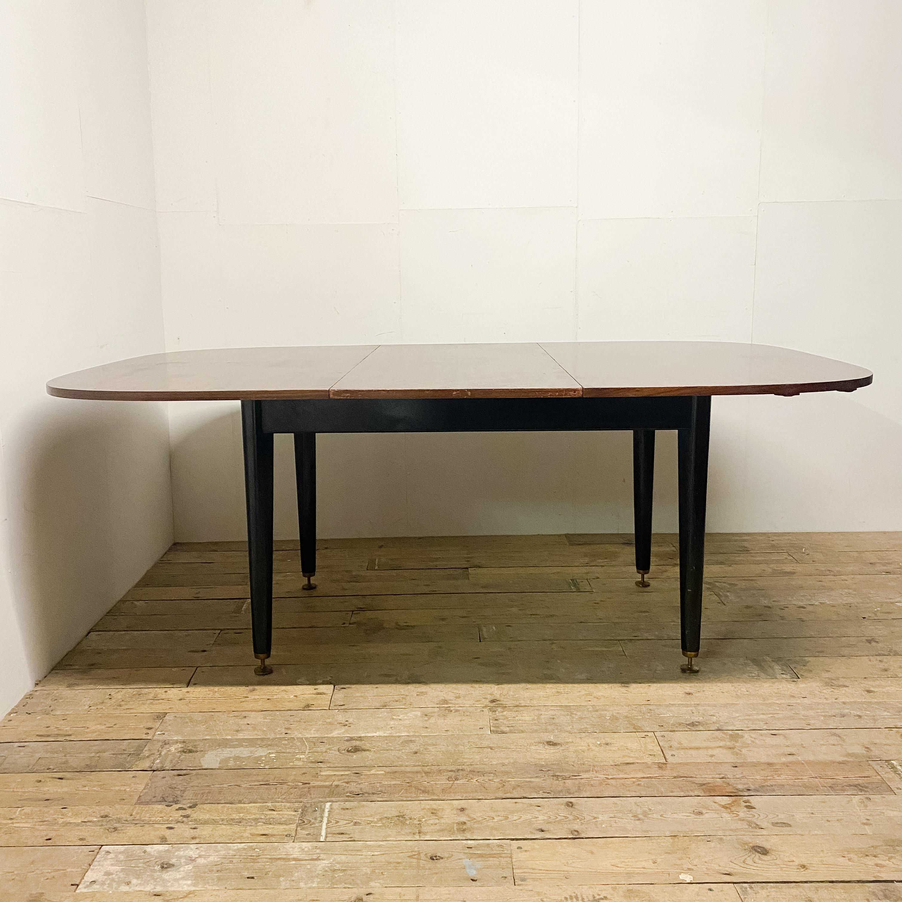 Table de salle à manger Librenza en Wood Tola par E.Gomme pour G Plan, années 1950 en vente 1