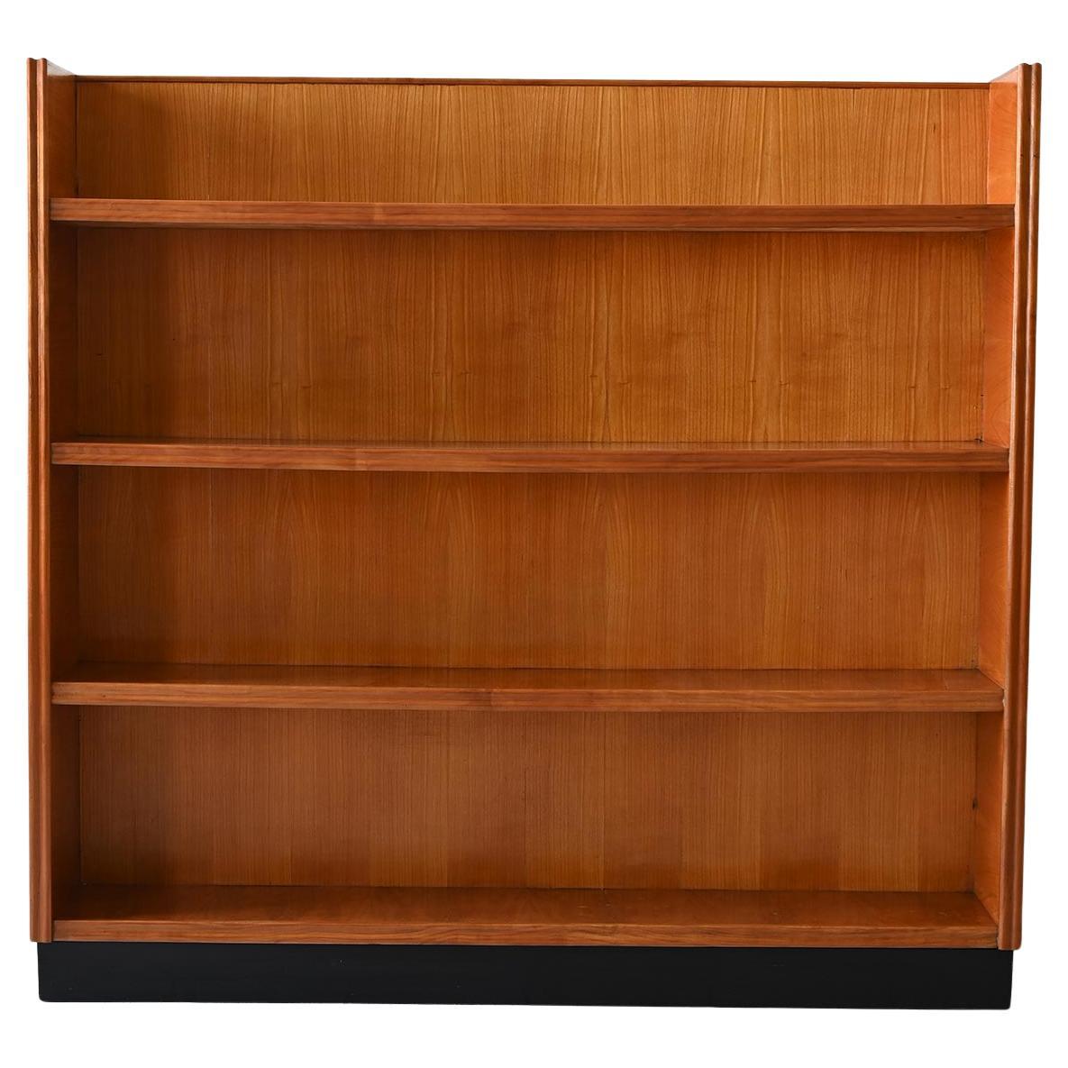 Offenes Bücherregal aus den 1960er Jahren