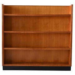 Offenes Bücherregal aus den 1960er Jahren