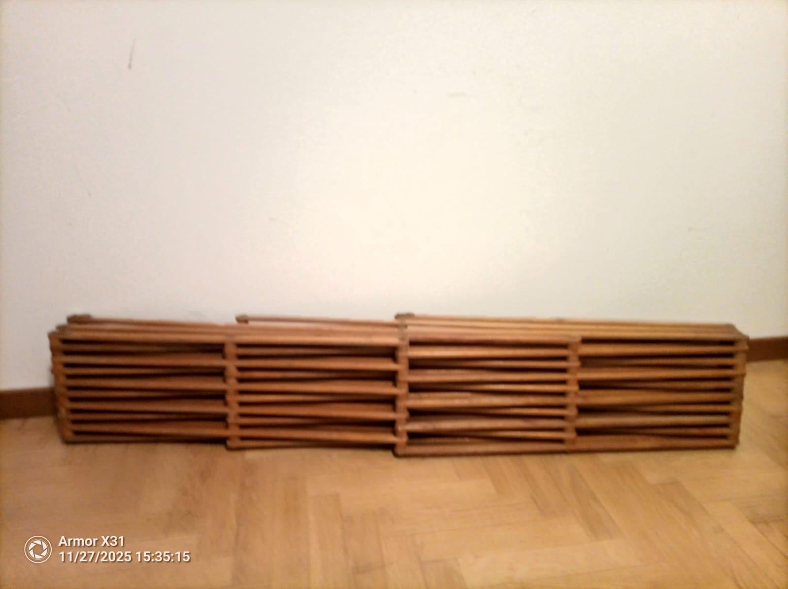 Pantografo-Bücherei in Massivholz und Ottone-Details - Italien - 70er Jahre im Angebot 5