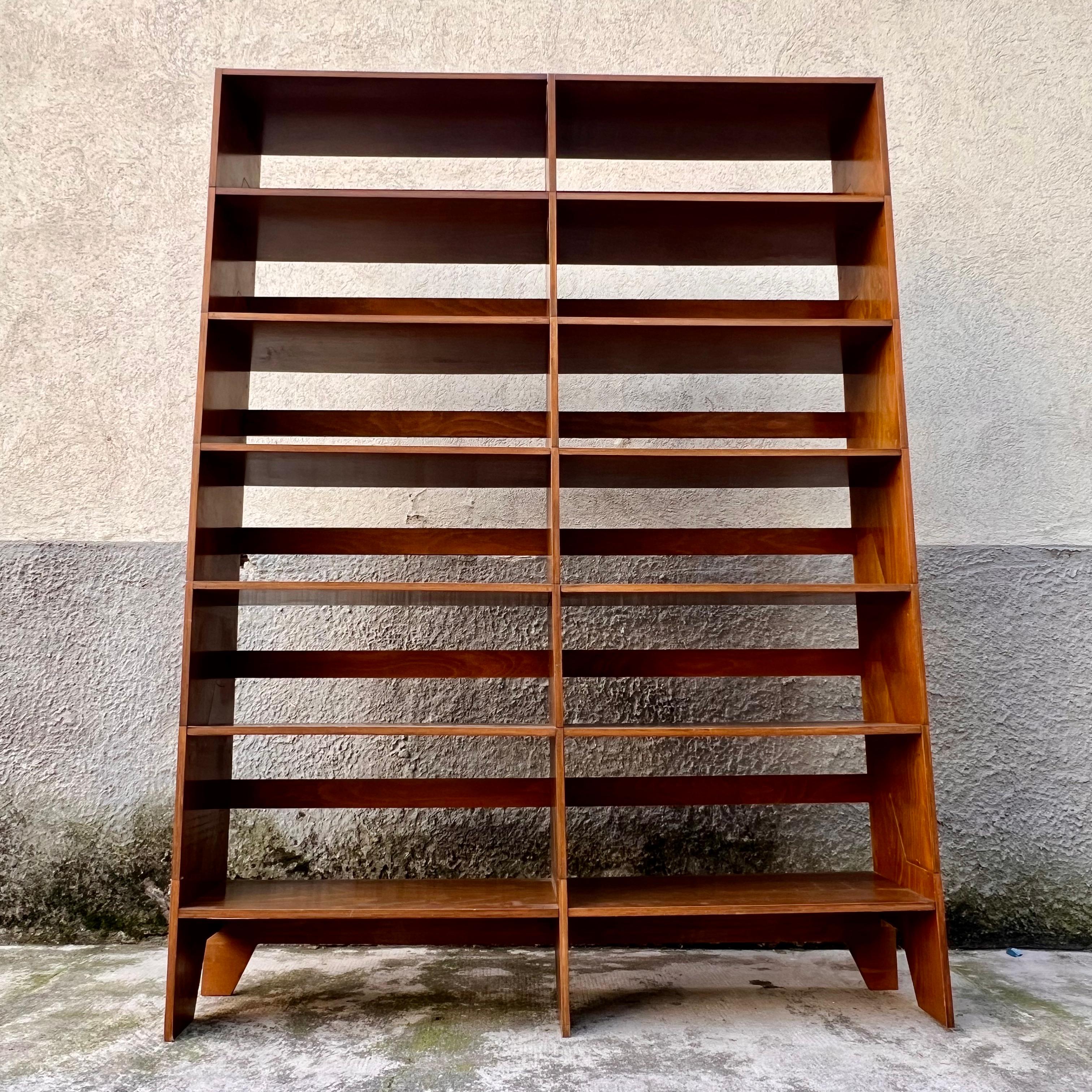 Estantería F54 - Renato Forti para McSelvini - Italia - Años 50 Moderno de mediados de siglo en venta