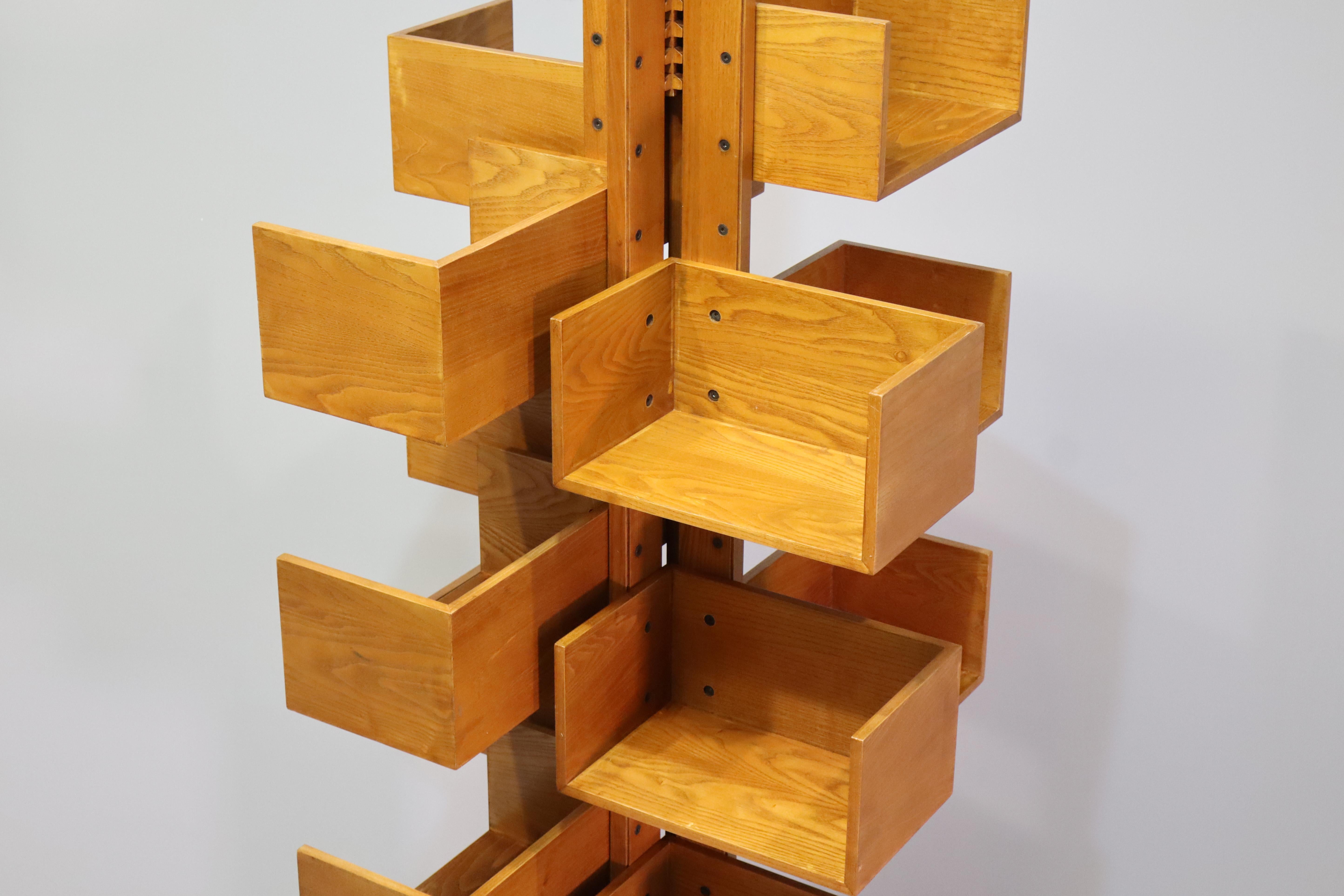 Albero bookcase by Gianfranco Frattini for Poltrona Frau 1955 In Excellent Condition In Rovereta, Repubblica di San Marino