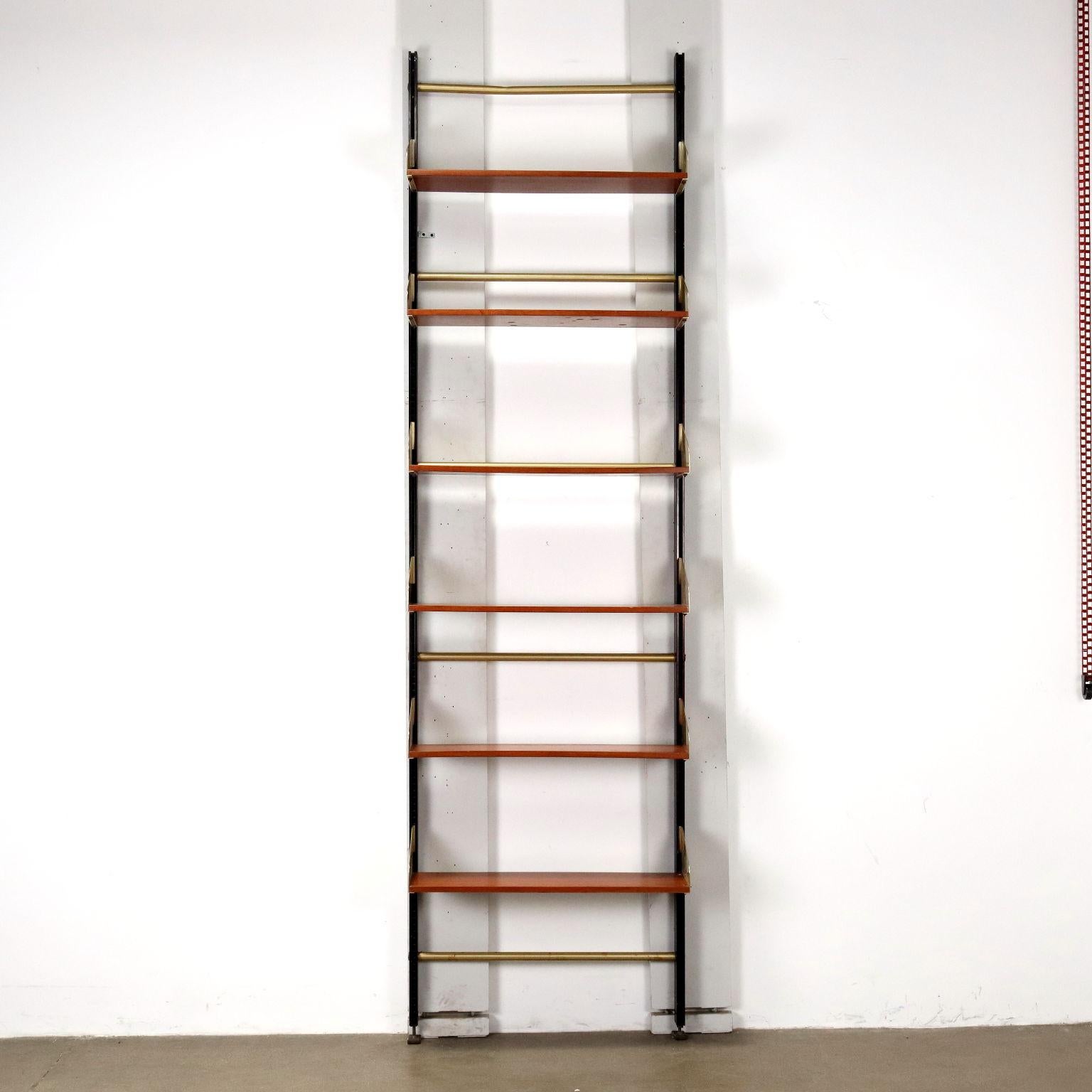 Mid-Century Modern 1950s wall-mounted bookcase