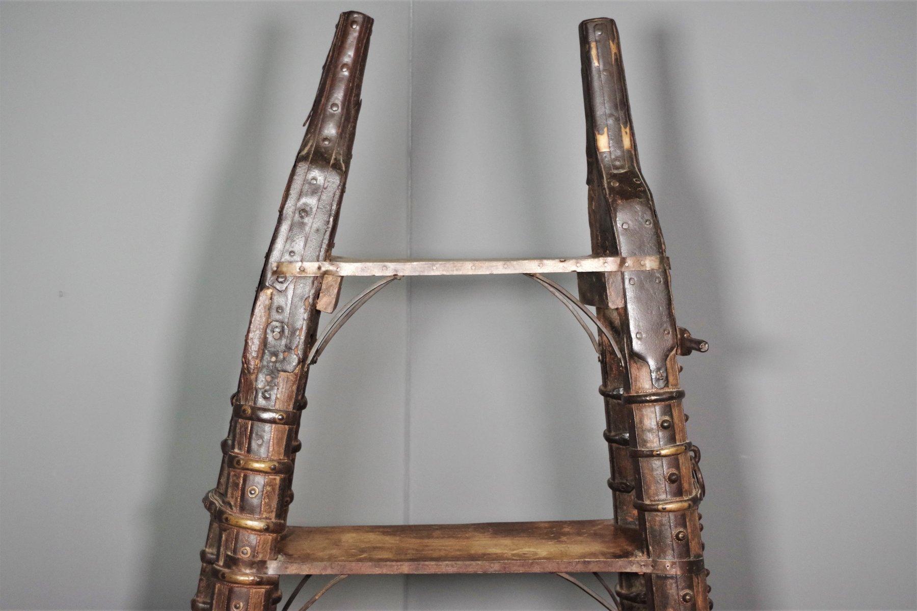 Antique bookcase made of Indian teak wood For Sale 2