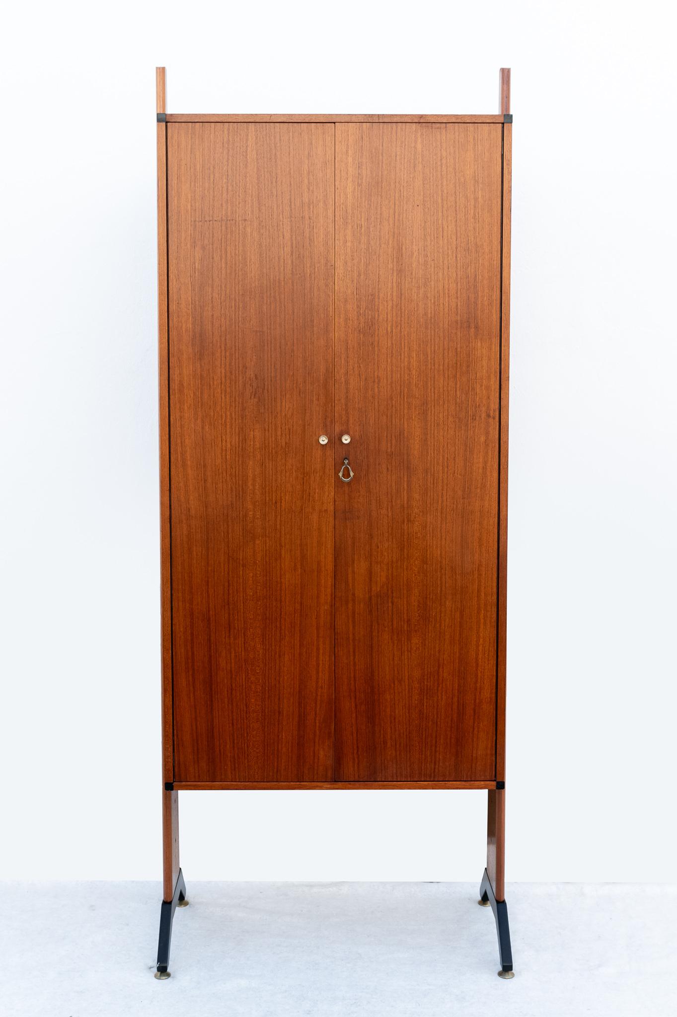 Mid-Century moderno Libreria attribuita a Vittorio Dassi, Anni '60 in vendita