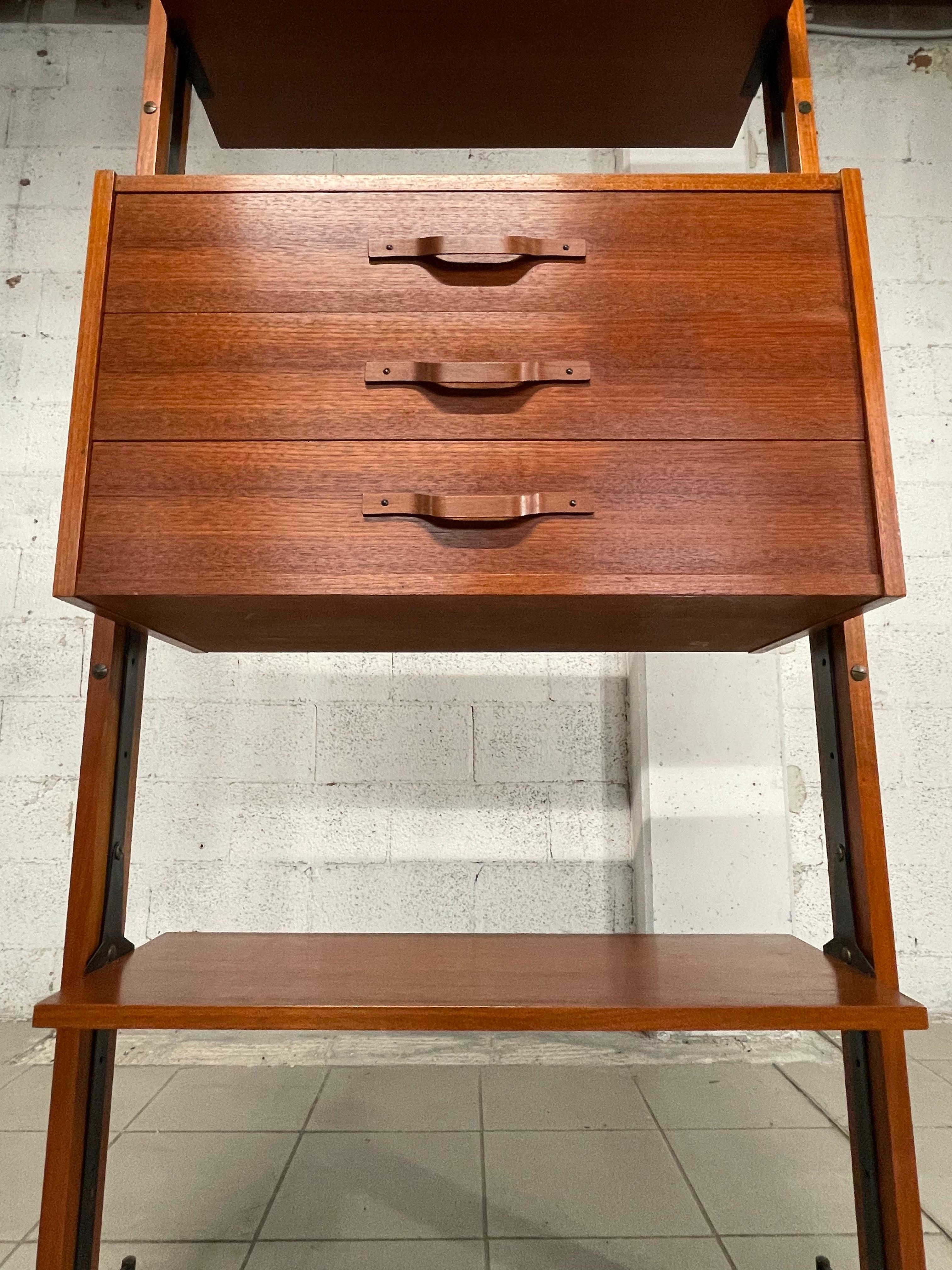 Libreria cielo-terra anni '60 in legno di teak 6