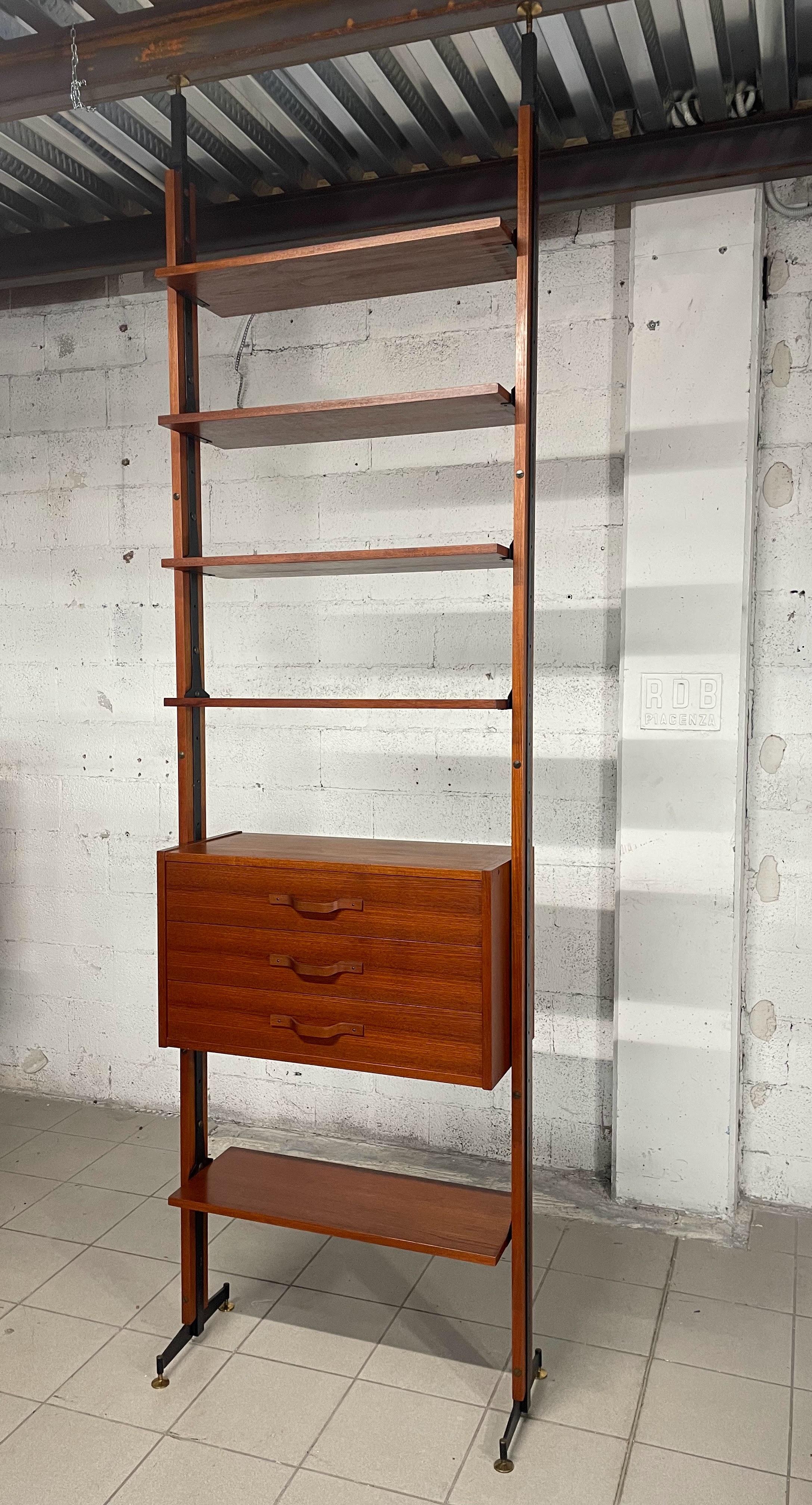 Mid-Century moderno Libreria cielo-terra anni '60 in legno di teak
