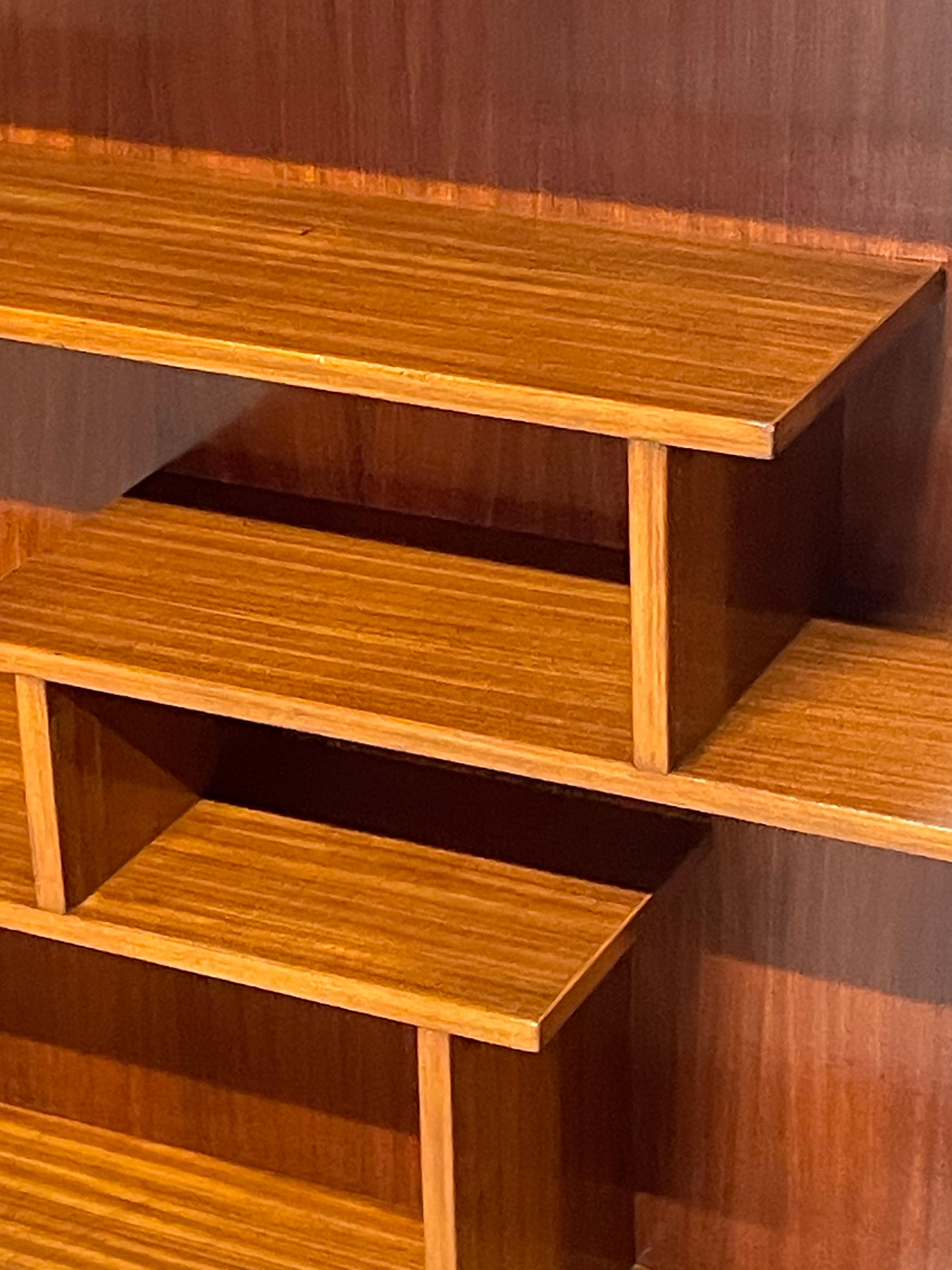 Legno Libreria con gamba a compasso anni '50