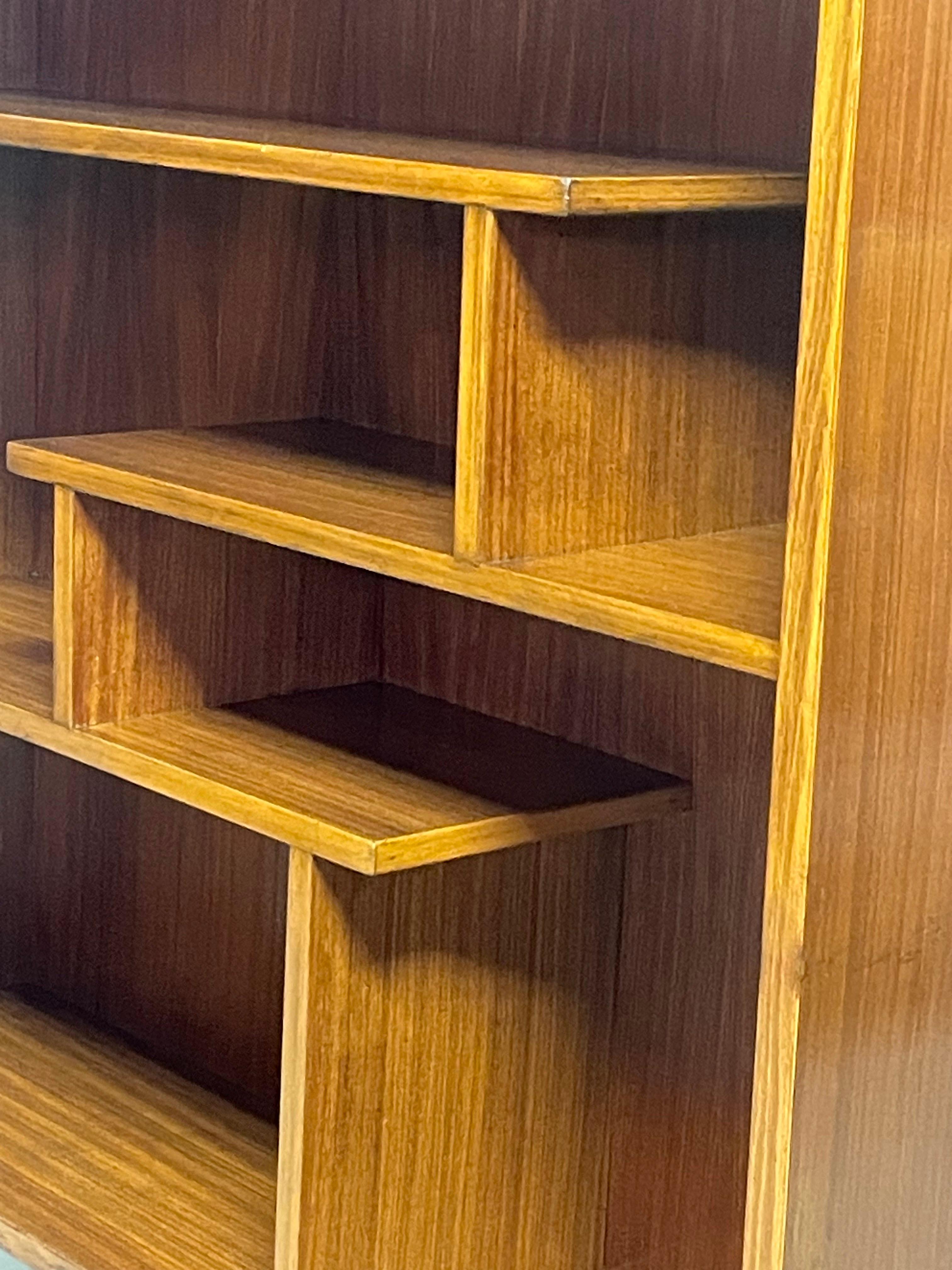 Libreria con gamba a compasso anni '50 2