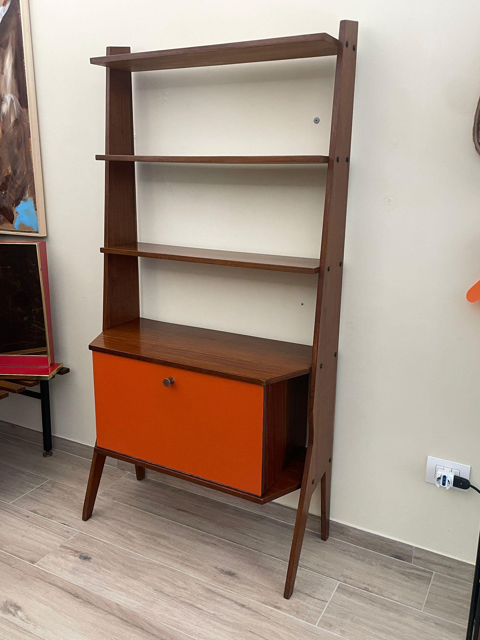 Libreria con mobiletto a ribalta, anni '60, produzione Fontana, Italia For Sale 6