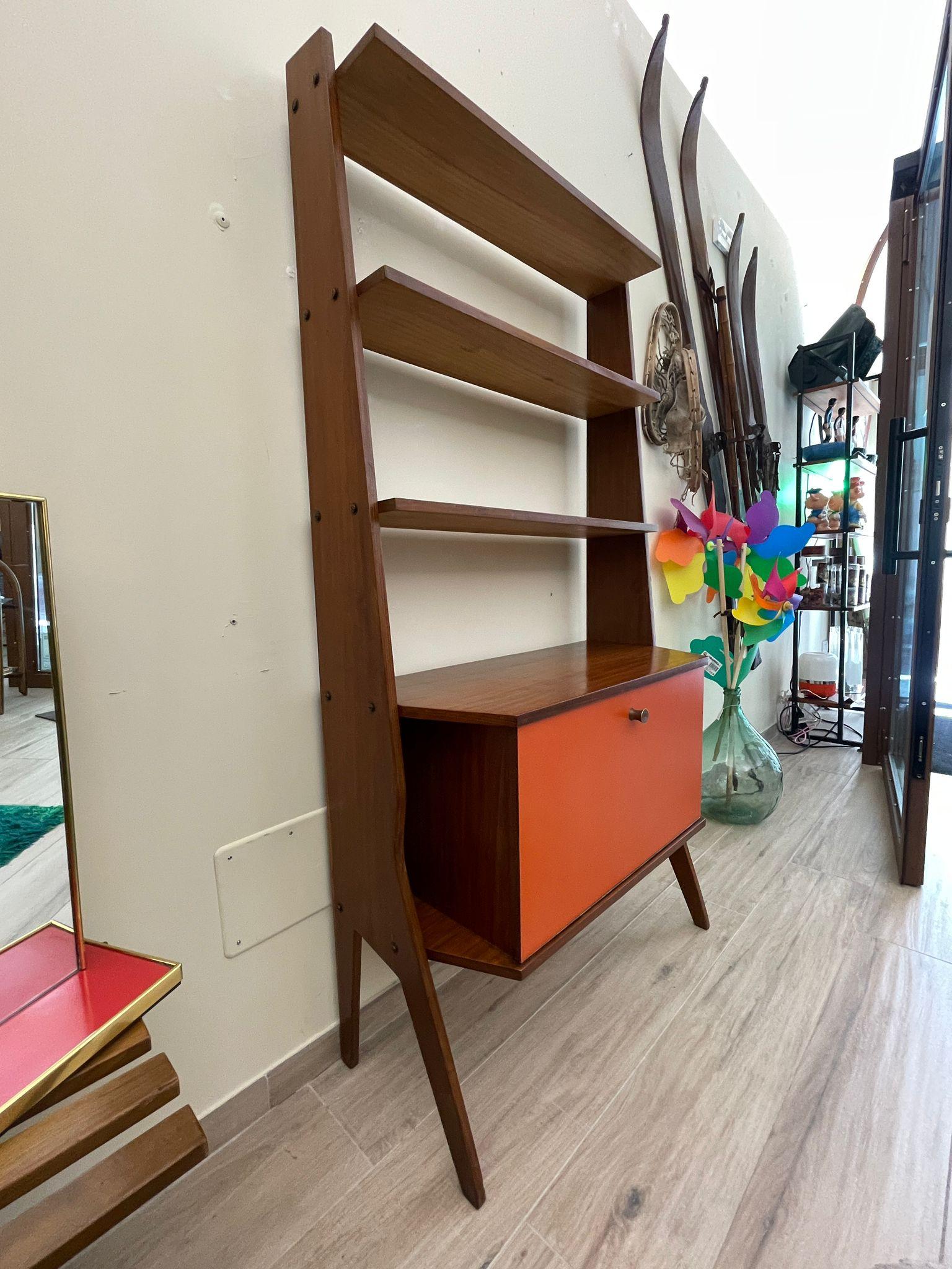Libreria con mobiletto a ribalta, anni '60, produzione Fontana, Italia For Sale 7