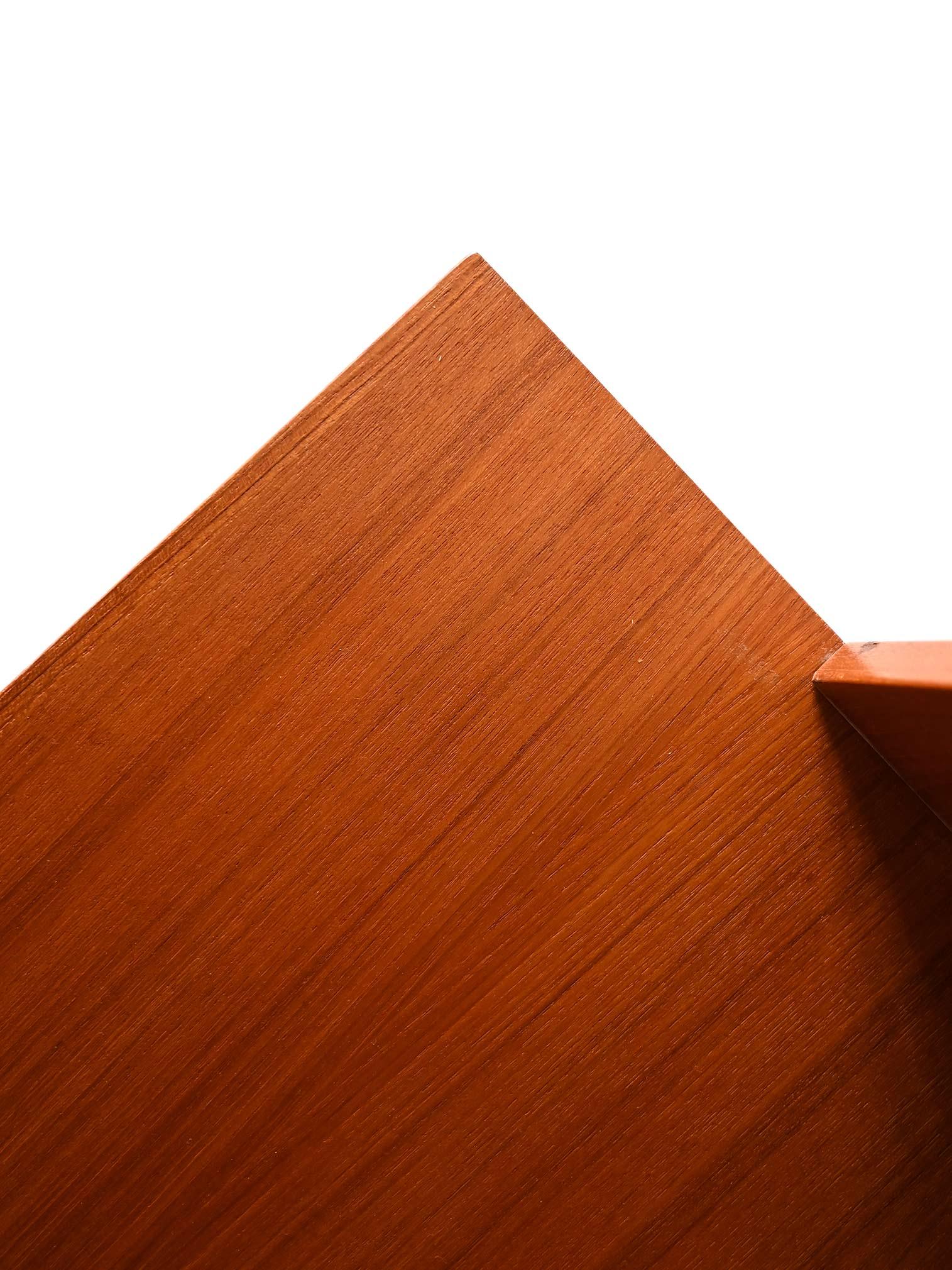 Libreria con piccolo sideboard in vendita 1