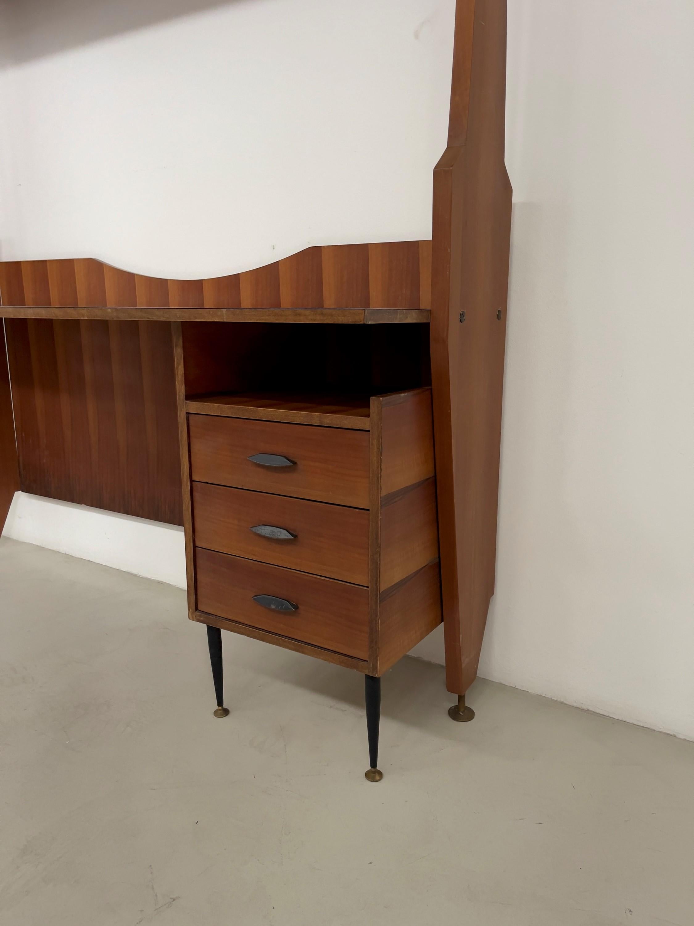 Wood Bookcase with desk, Italian manufacture, 1950s For Sale