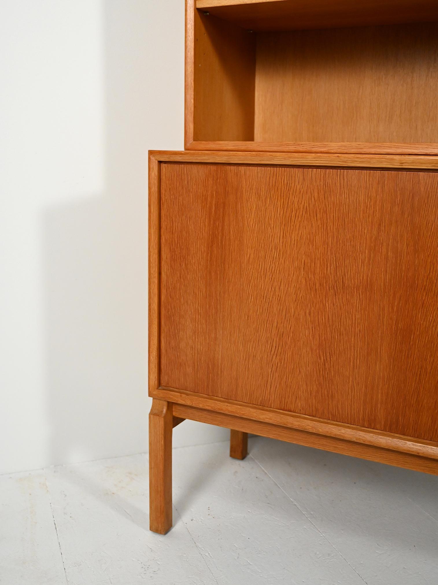 Libreria con vetrinetta di Marian Grabinsky per Ikea in vendita 1