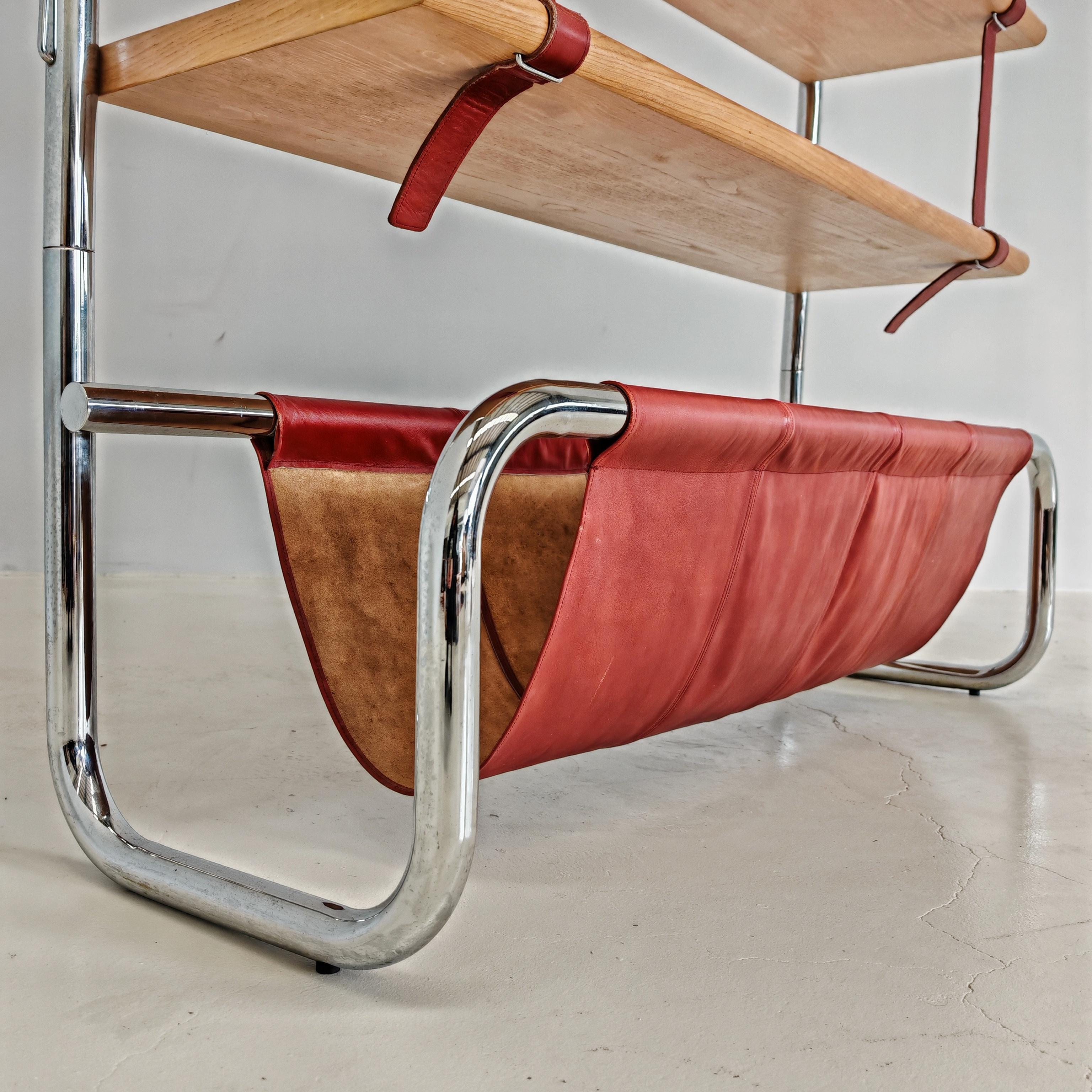 Bücherregal Chrom und rotes Leder Jumbo Line Luigi Massoni für Poltrona Frau 1970er im Angebot 2