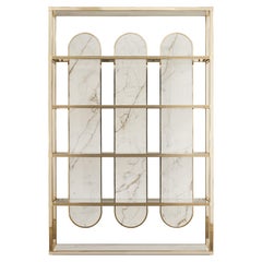 EL030 bookcase made of gold-plated metal, glass and Calacatta Oro marble