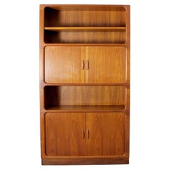 Librería Dyrlund en madera de teca 1960 Dinamarca