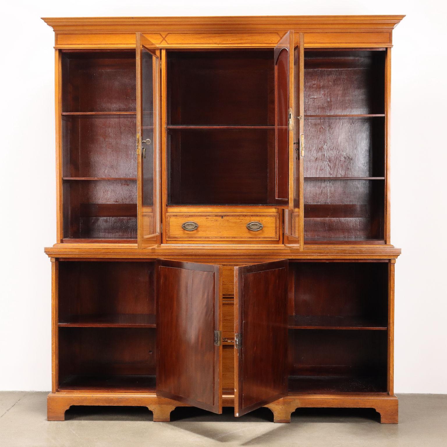 English Libreria in Stile Neoclassico Inghilterra XX Secolo in vendita