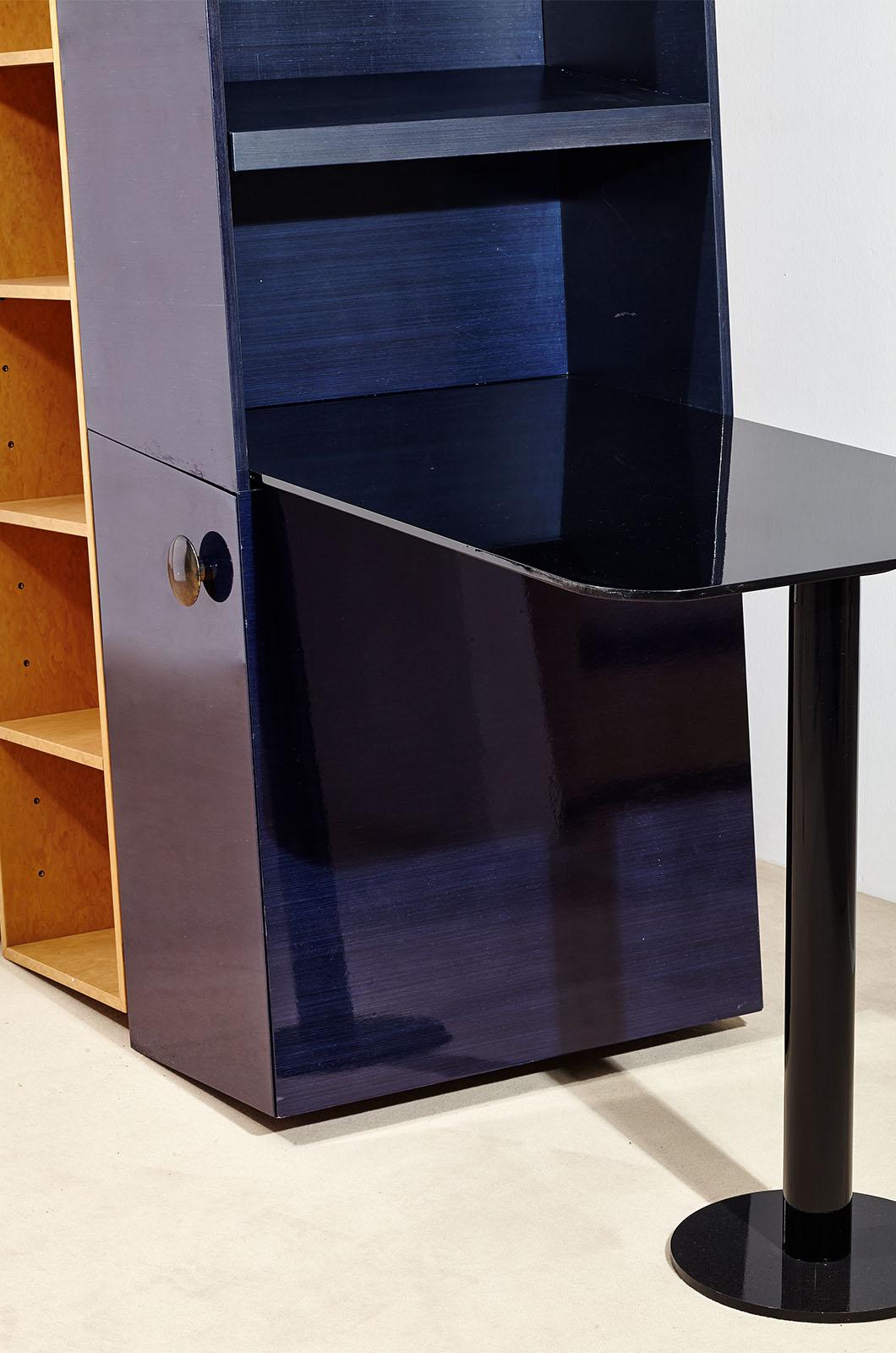 Kampa Bücherregal von Ettore Sottsass für Memphis Design (Postmoderne) im Angebot