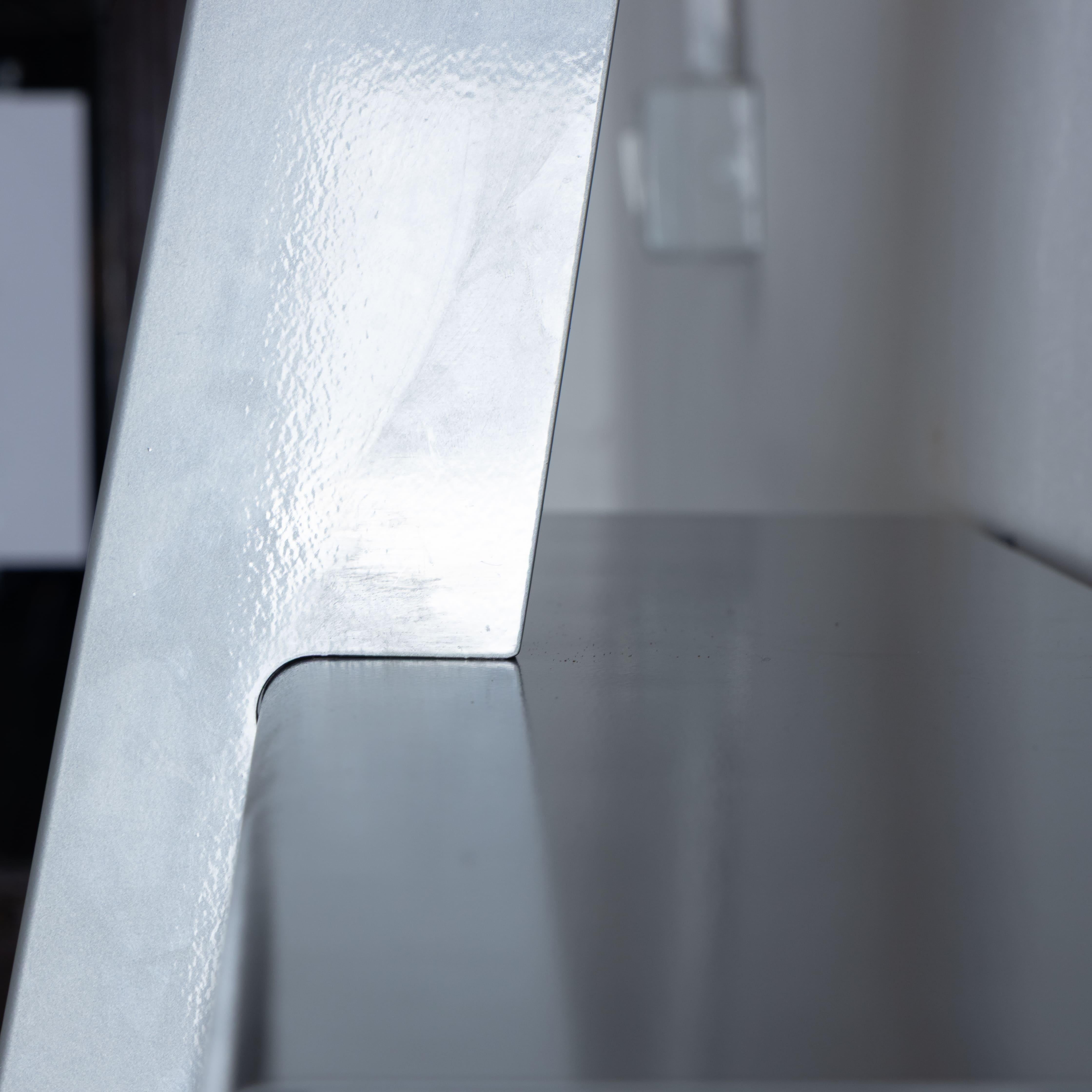 Bibliothèque Mac Gee, Philippe Starck, Baleri, 1980 État moyen à Milano, Lombardia