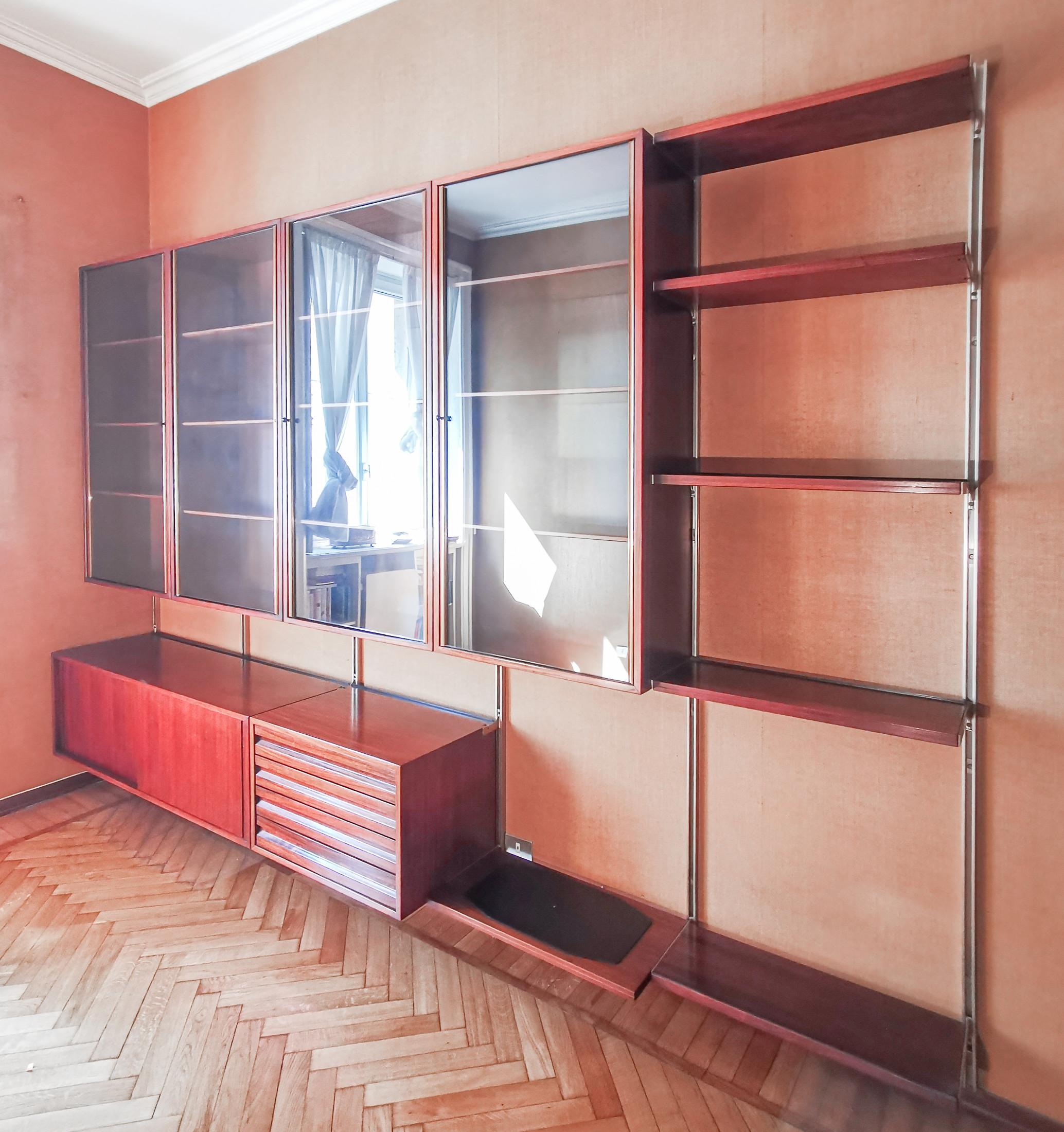 Libreria modulare E22, design Osvaldo BORSANI per Tecno. Anni 50 In Good Condition For Sale In Torino, IT