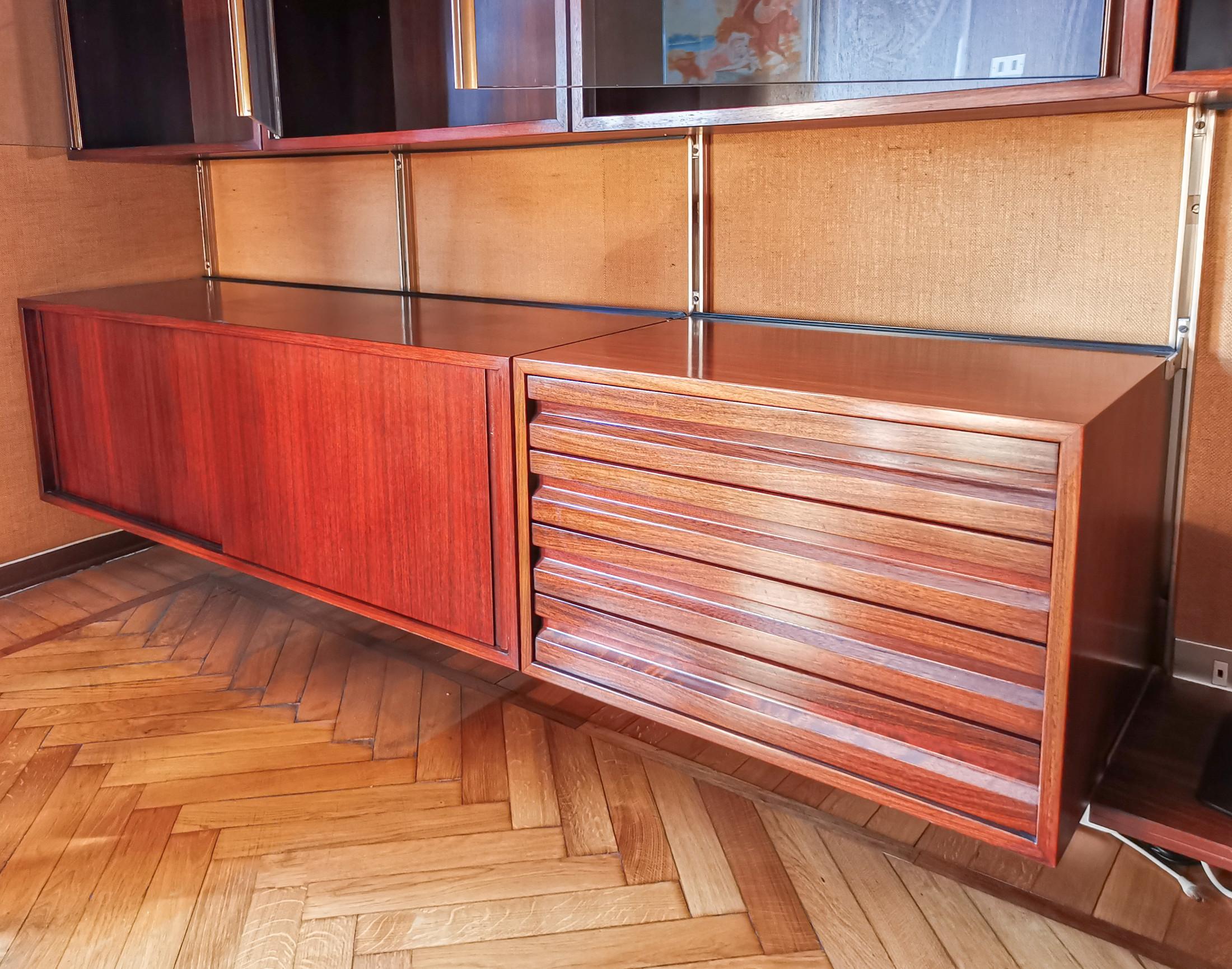 Wood Libreria modulare E22, design Osvaldo BORSANI per Tecno. Anni 50 For Sale