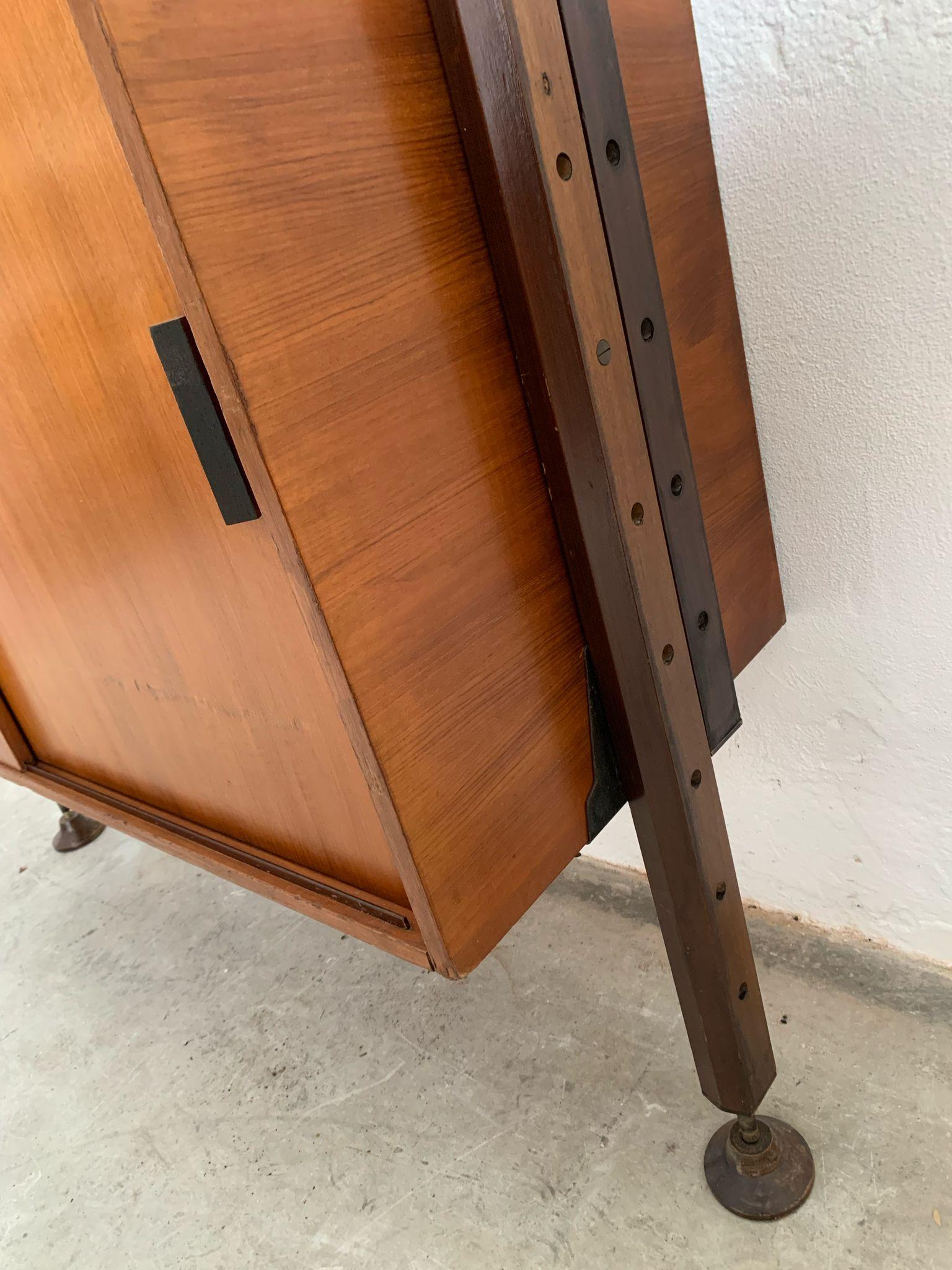Modular teak bookcase by Leonardo Fiori, produced by Isa, 1960s, Italy in vendita 3
