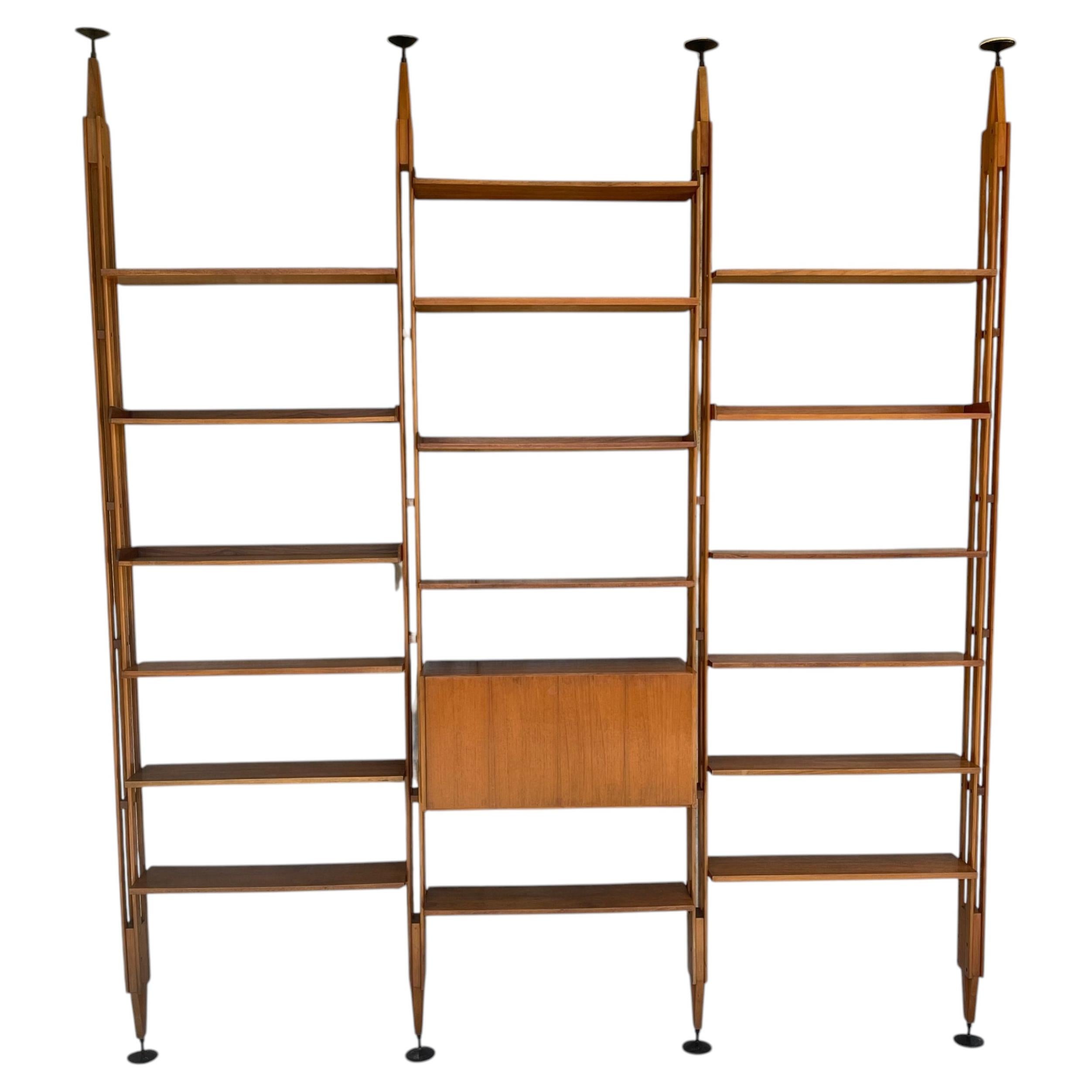 Franco Albini LB7 modular bookcase, 1950s/1960s, Italy