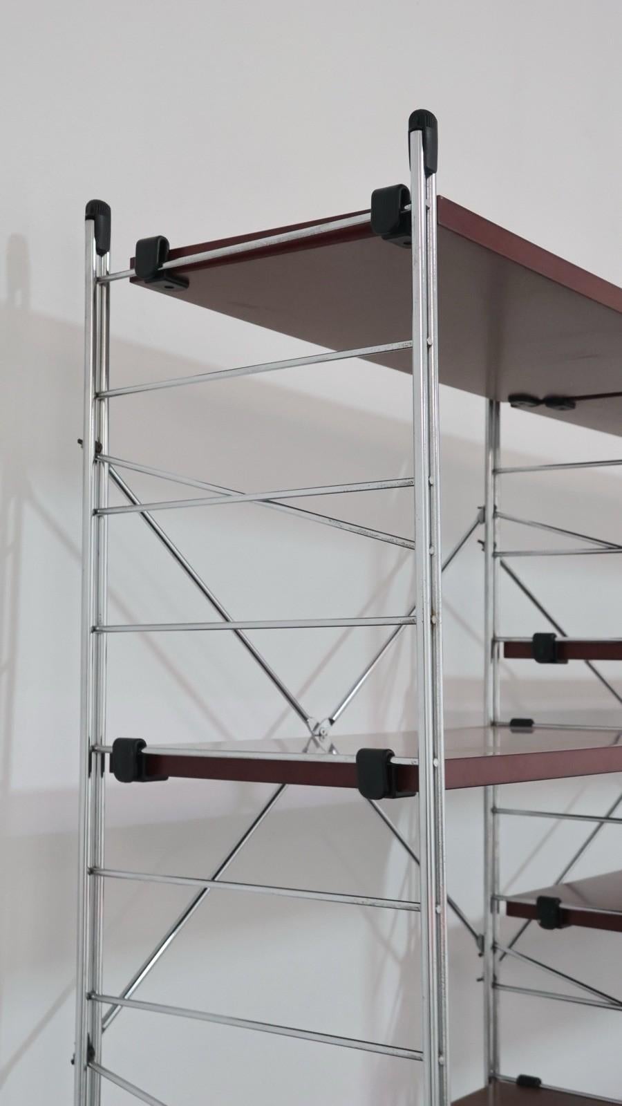 Libreria Modulare String System Anni '80 Design Modernariato In condizioni buone in vendita a Taranto, IT