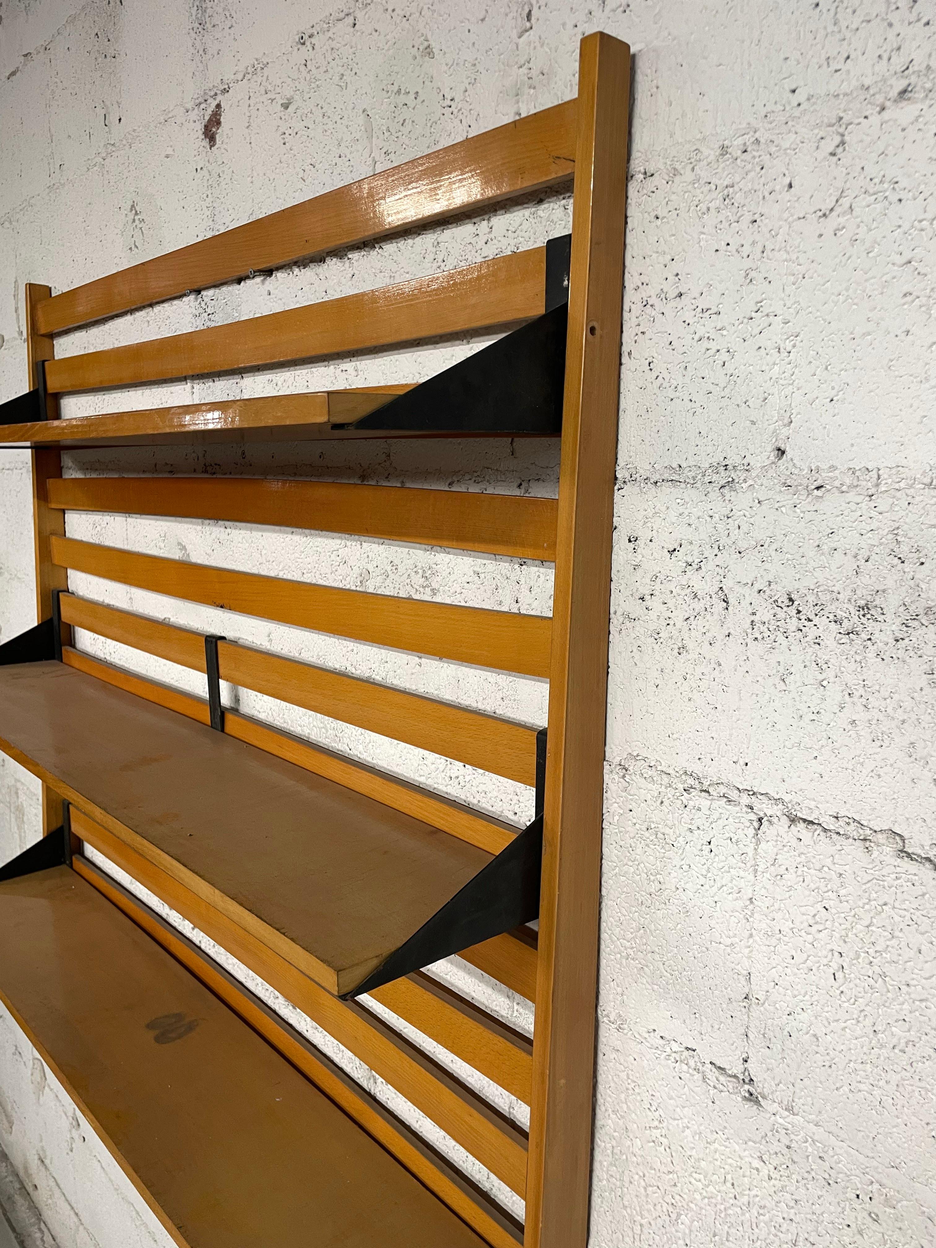 1960s hanging bookcase made of beech wood For Sale 11
