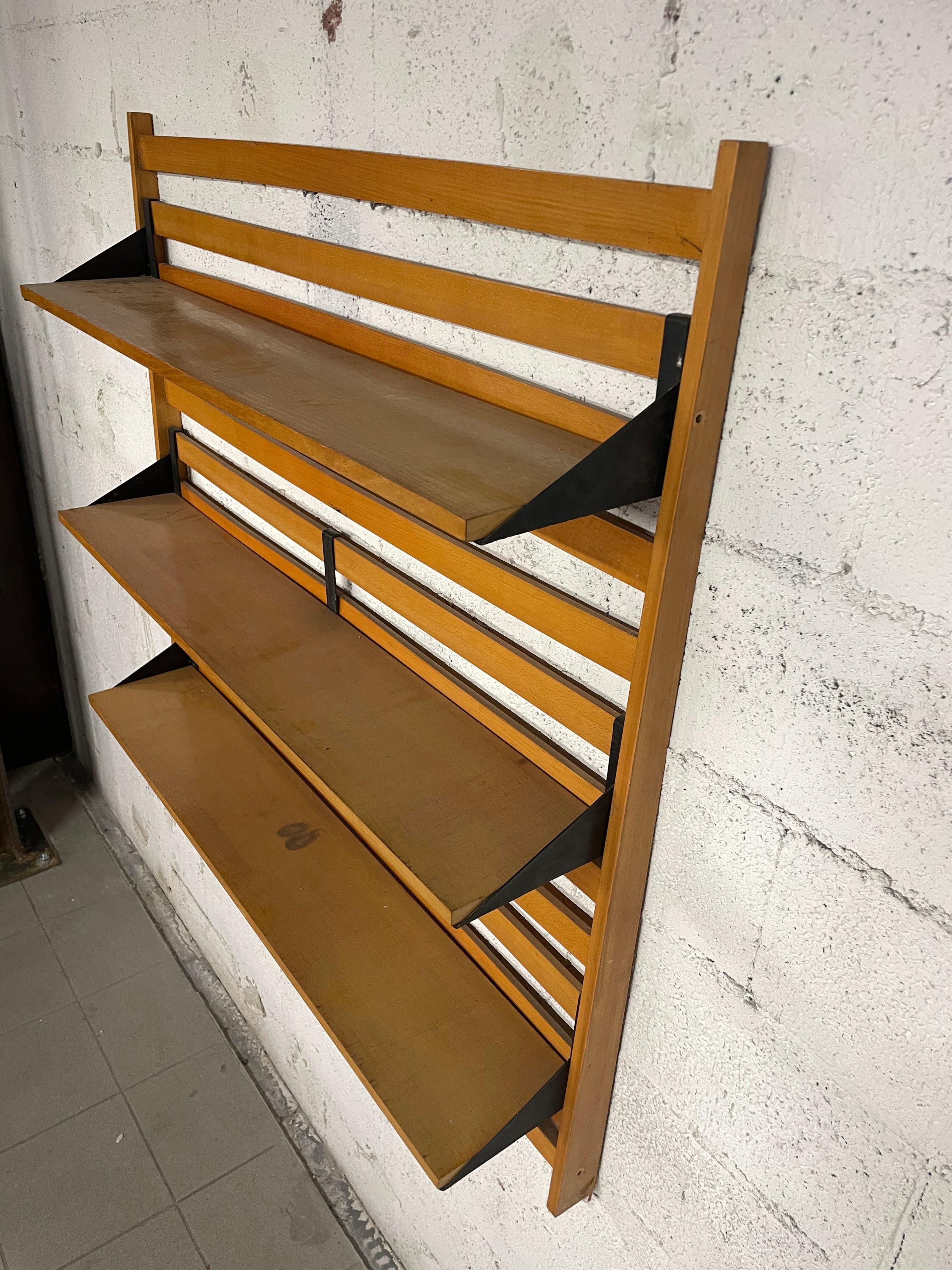 1960s hanging bookcase made of beech wood For Sale 12