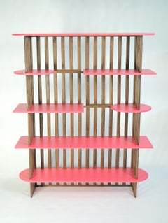 Libreria, ripiani con gambe in legno e ripiani in MDF