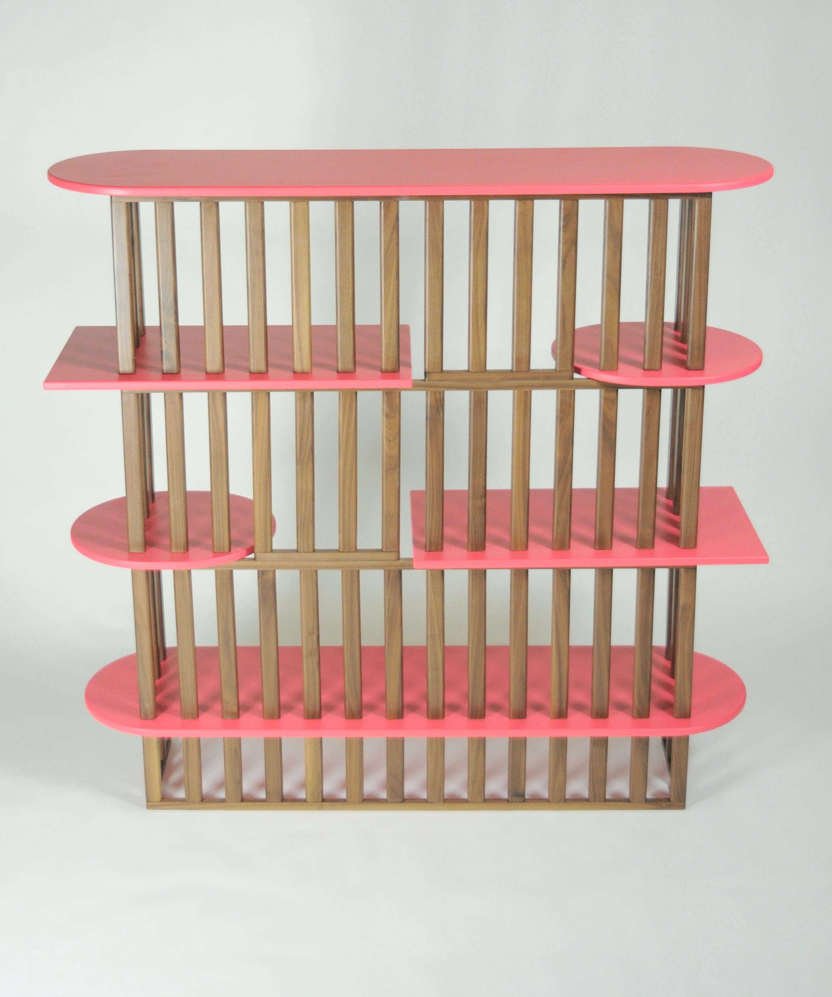 Lacquered Bookcase, shelves with wooden legs and MDF shelves For Sale