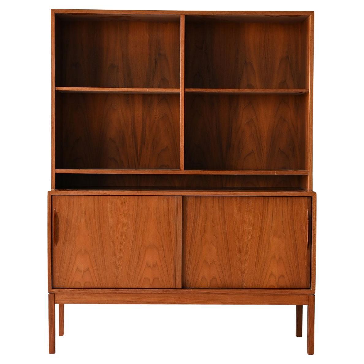 Skandinavisches Teakholz-Bücherregal aus den 1950/60er Jahren