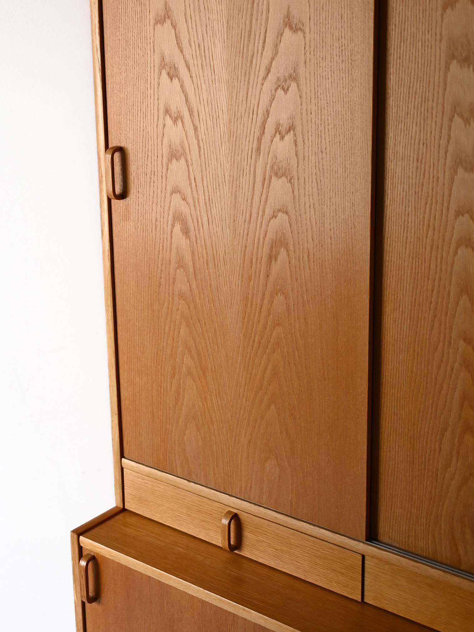 Libreria scandinava Bodafors in rovere en venta 3