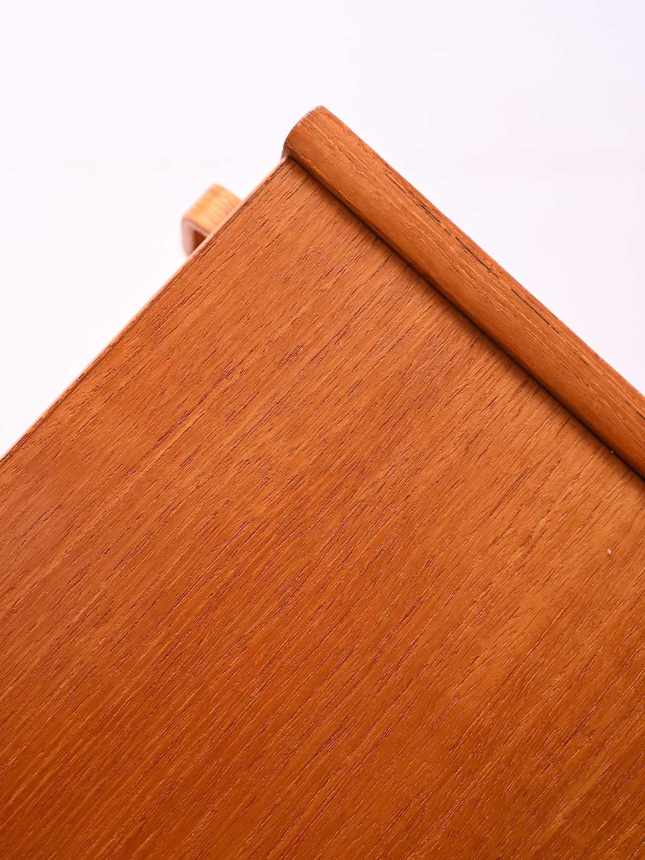 Mid-20th Century Bibliothèque scandinave en teck des années 1960 par B. Fridhagen pour Bodafors en vente