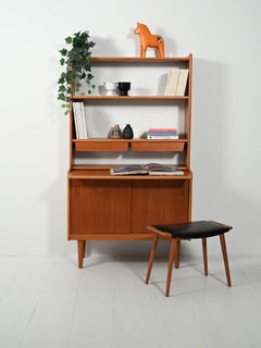 Libreria scandinava in teak con cassetti sospesi