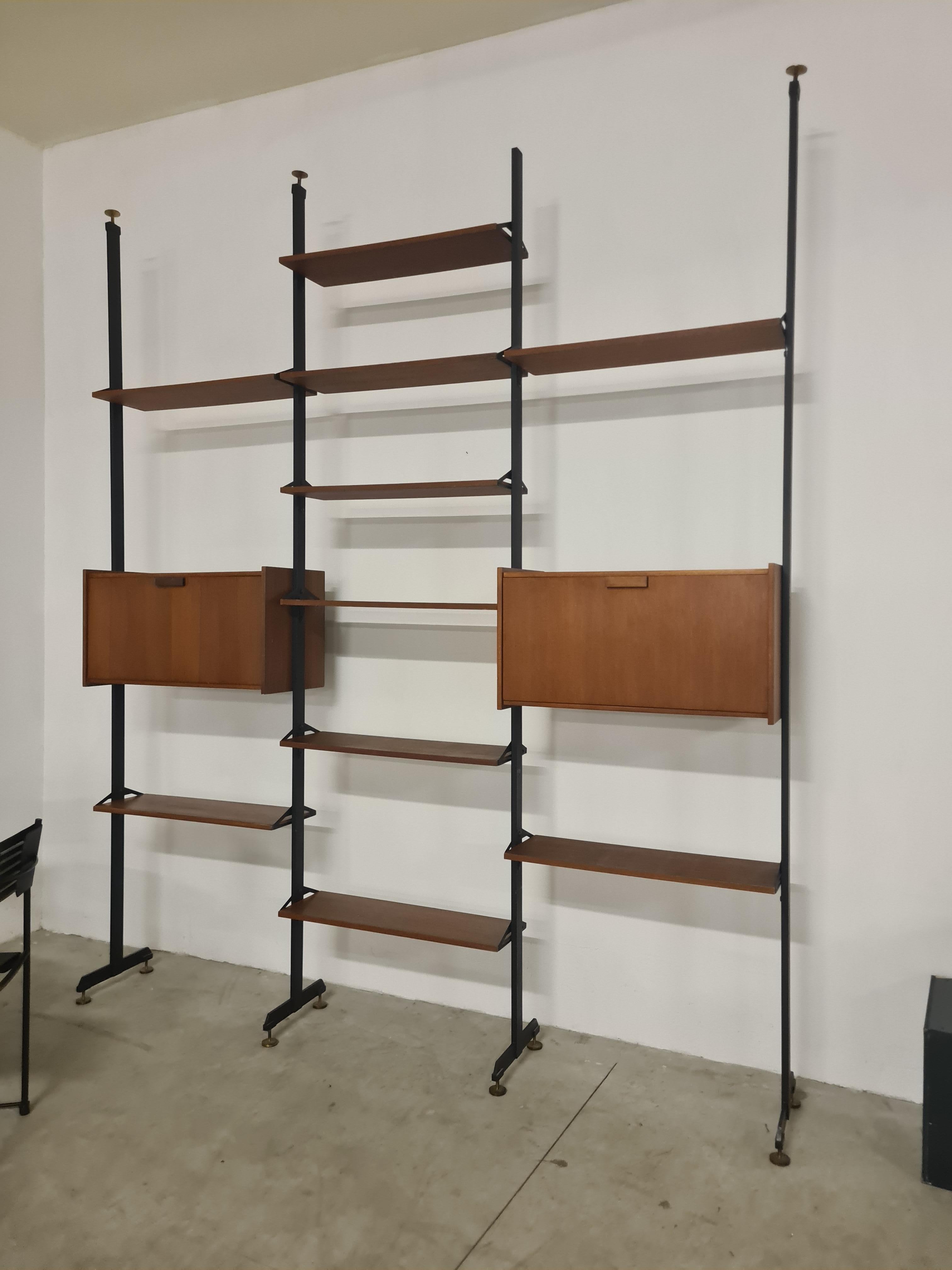 Libreria Scandinava Terra Cielo anni 50 - 60 In condizioni buone in vendita a Torino, IT