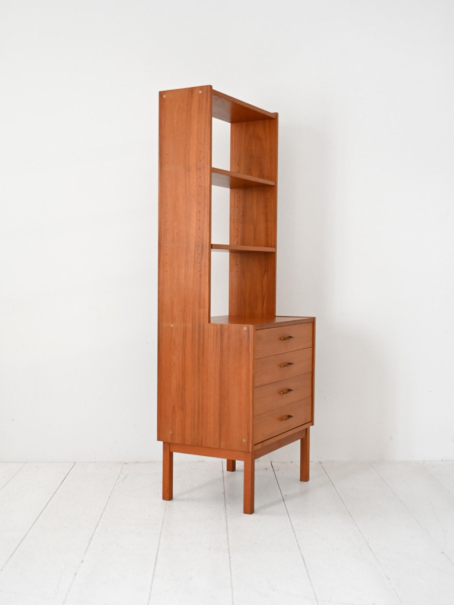 Scandinave moderne Libreria scandinava vintage anni ’60 con cassetti en vente