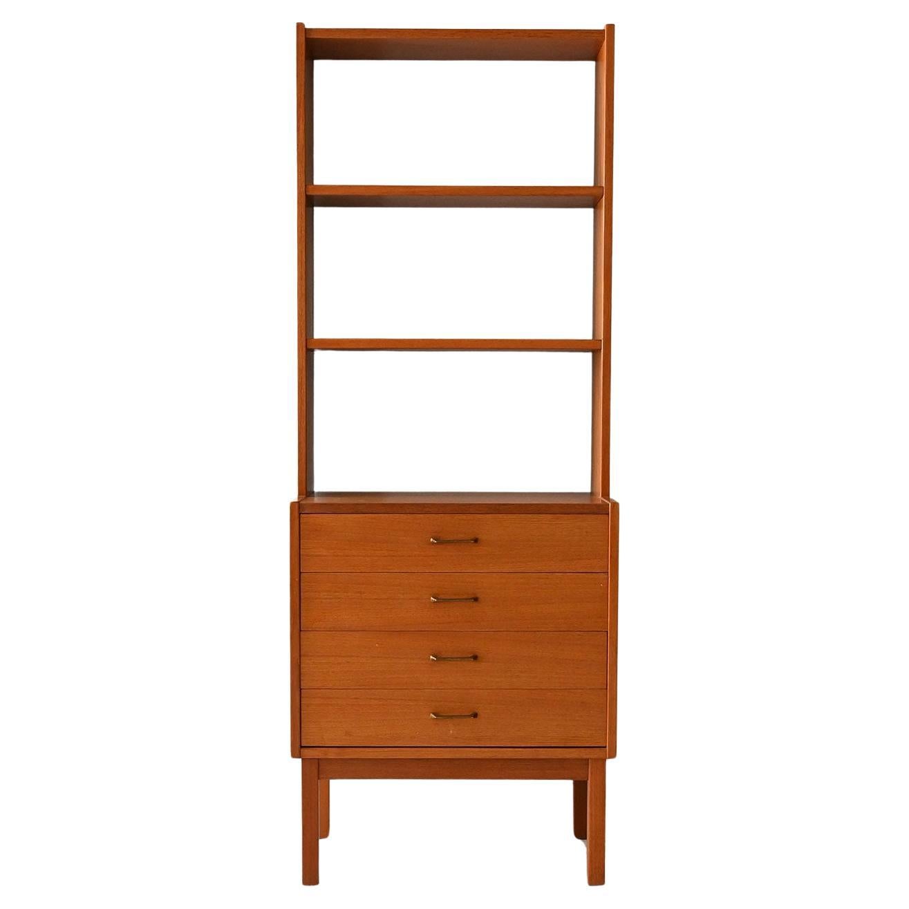 Libreria scandinava vintage anni ’60 con cassetti