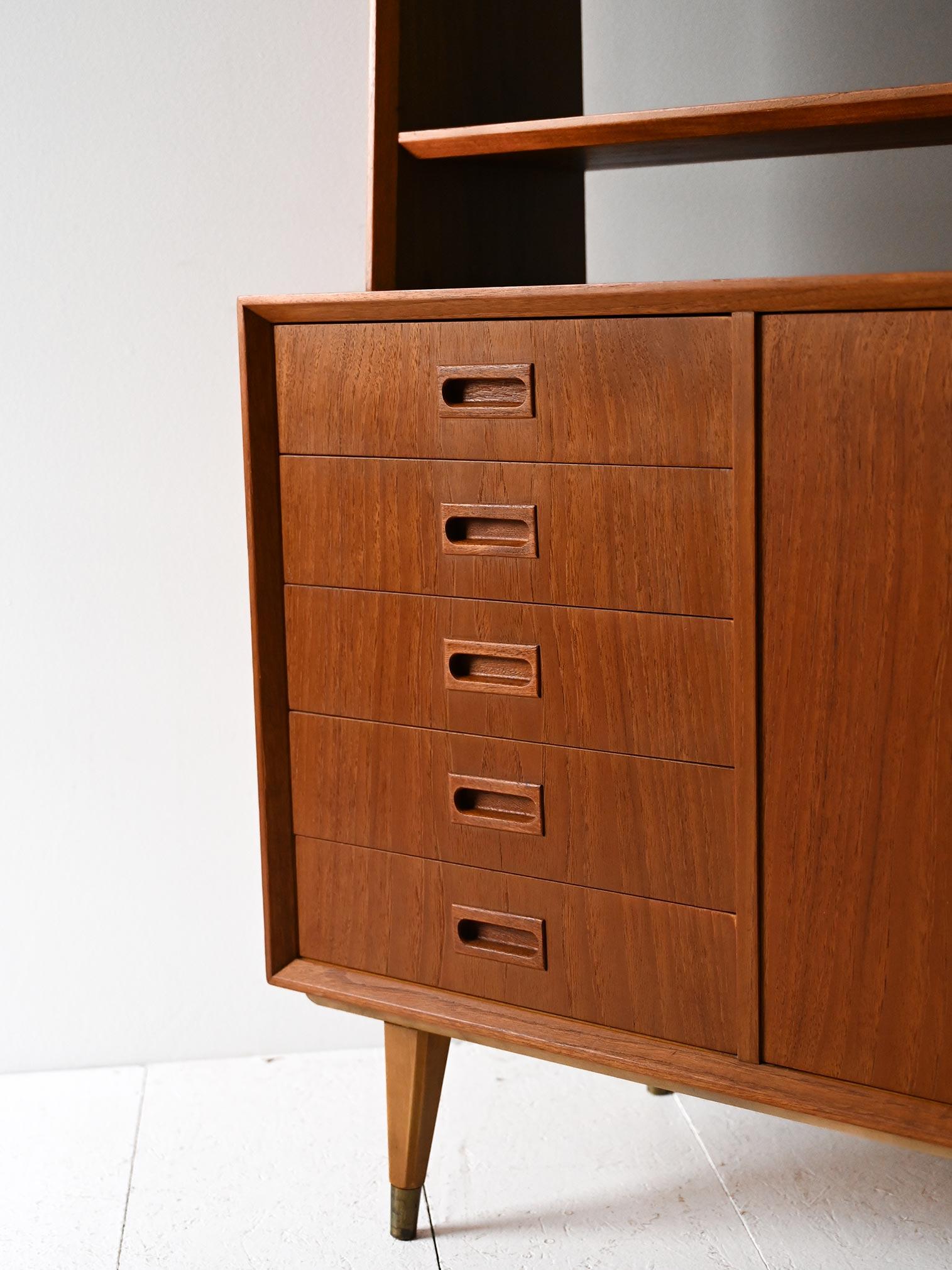 Bibliothèque vintage en teck scandinave avec tiroirs en vente 2