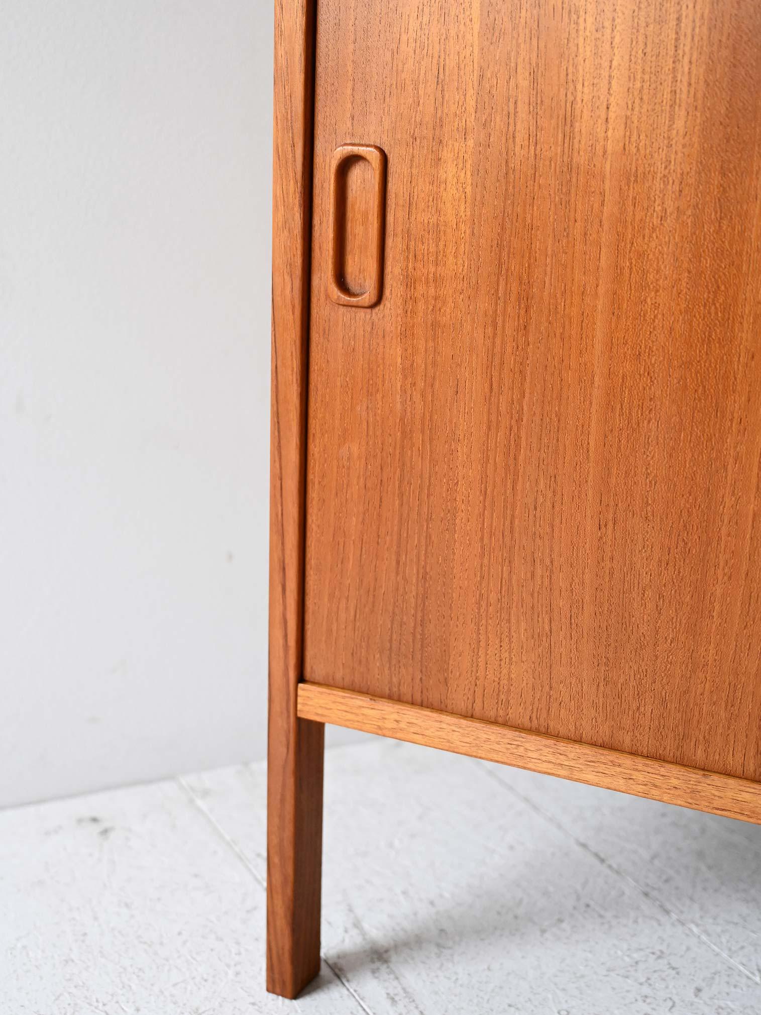 Bibliothèque vintage en teck scandinave avec joints apparents en vente 1