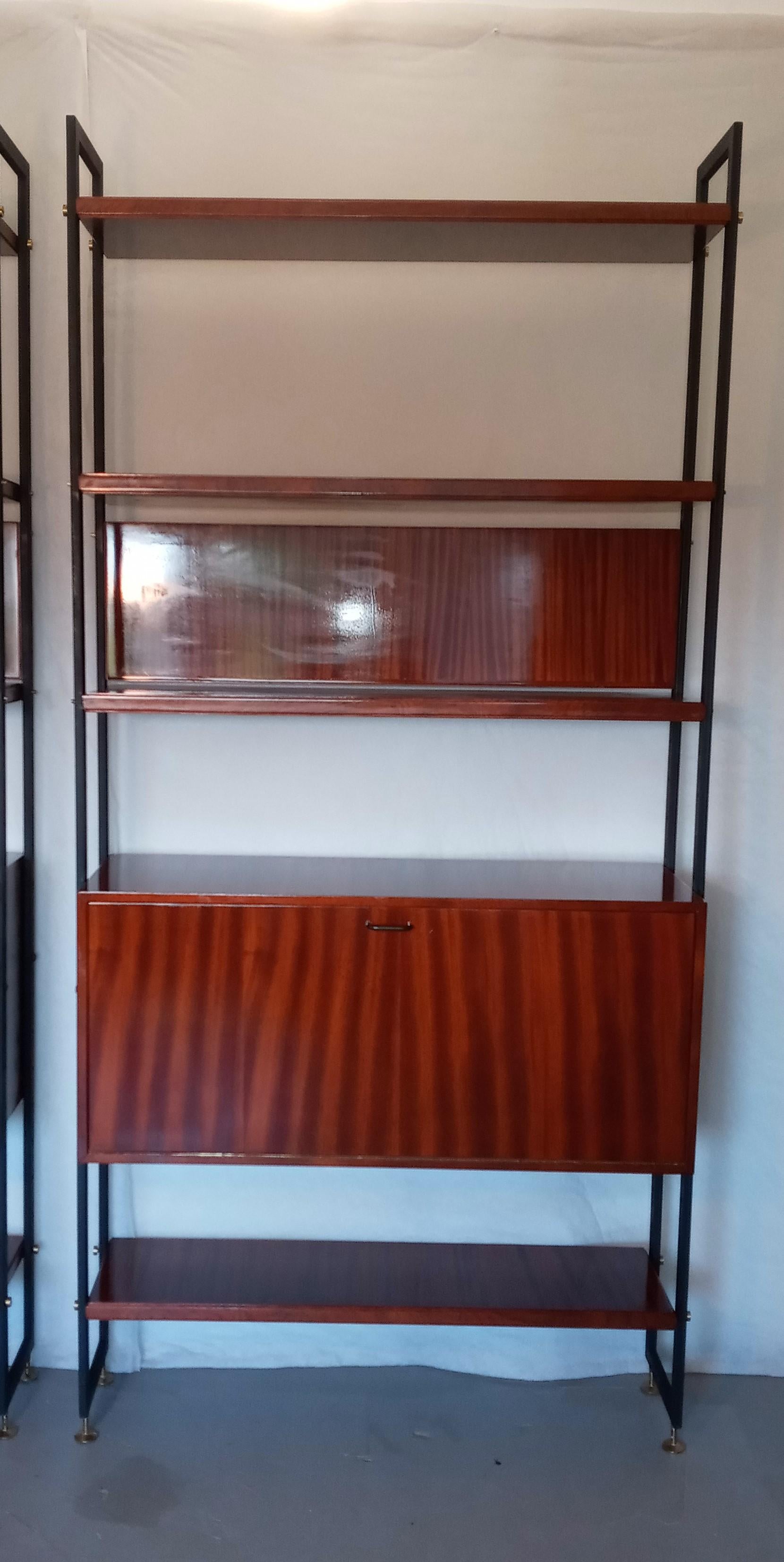 libreria stile Danese, anni 60 In condizioni buone in vendita a Felino, IT