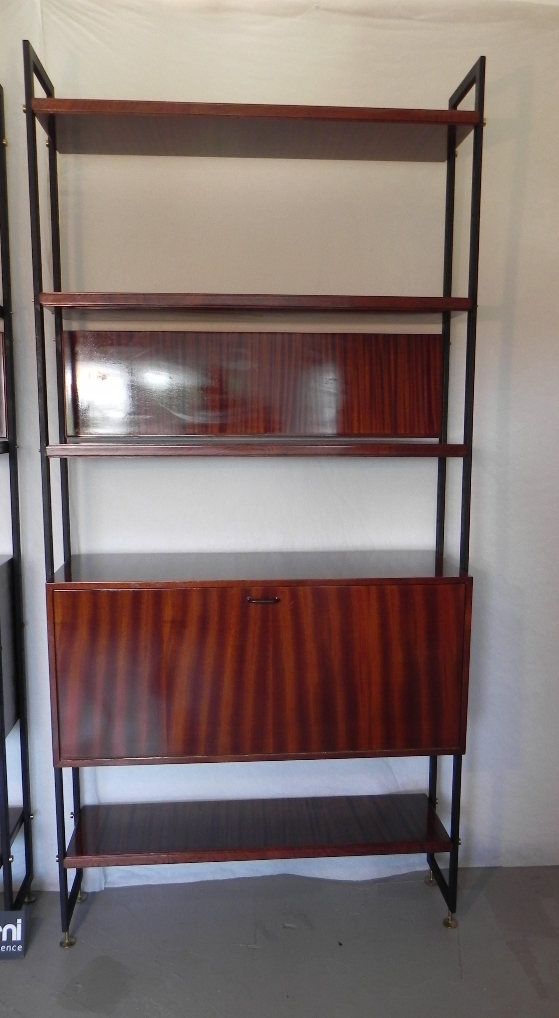 Mid-20th Century libreria stile Danese, anni 60 in vendita