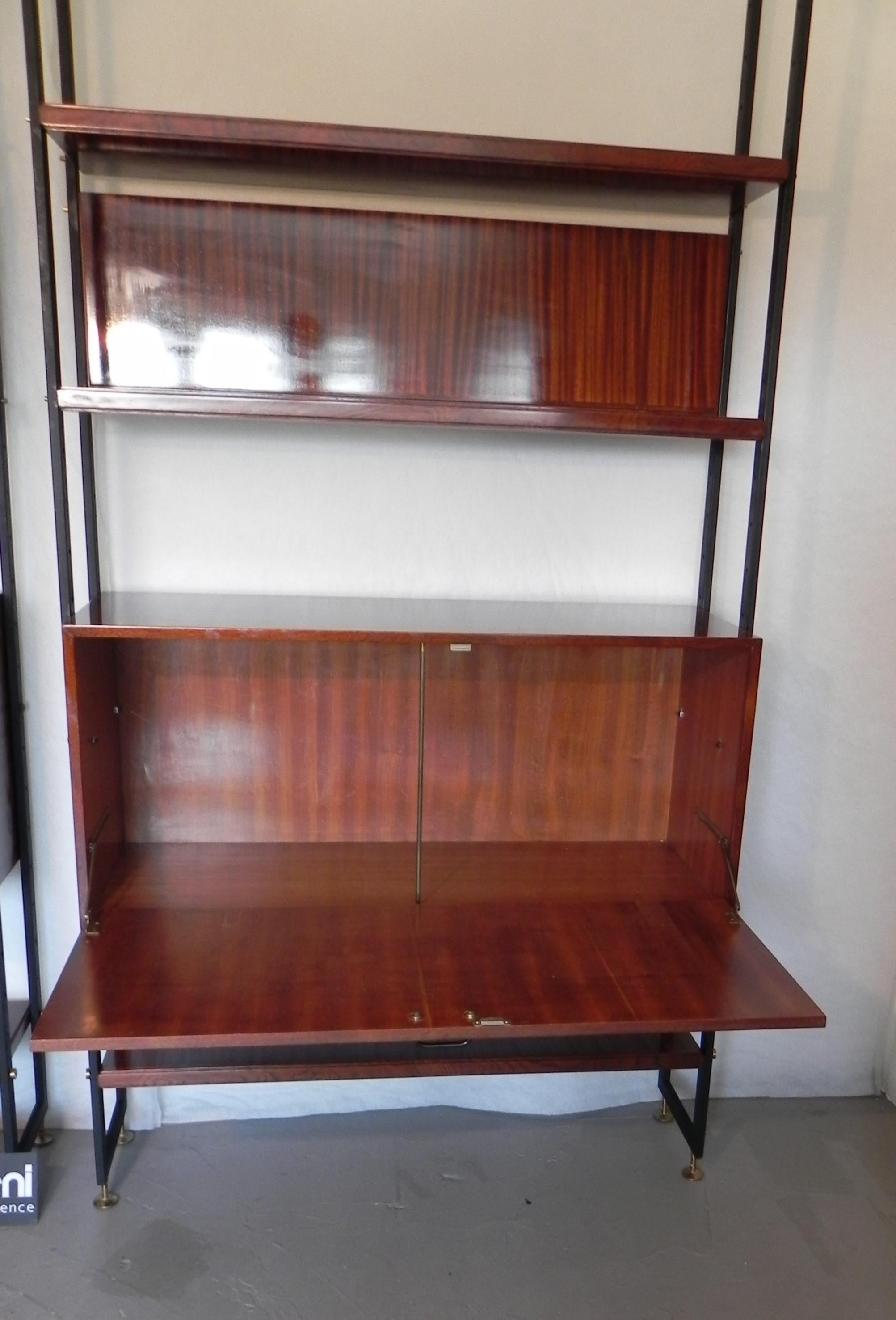 Metallo libreria stile Danese, anni 60 in vendita